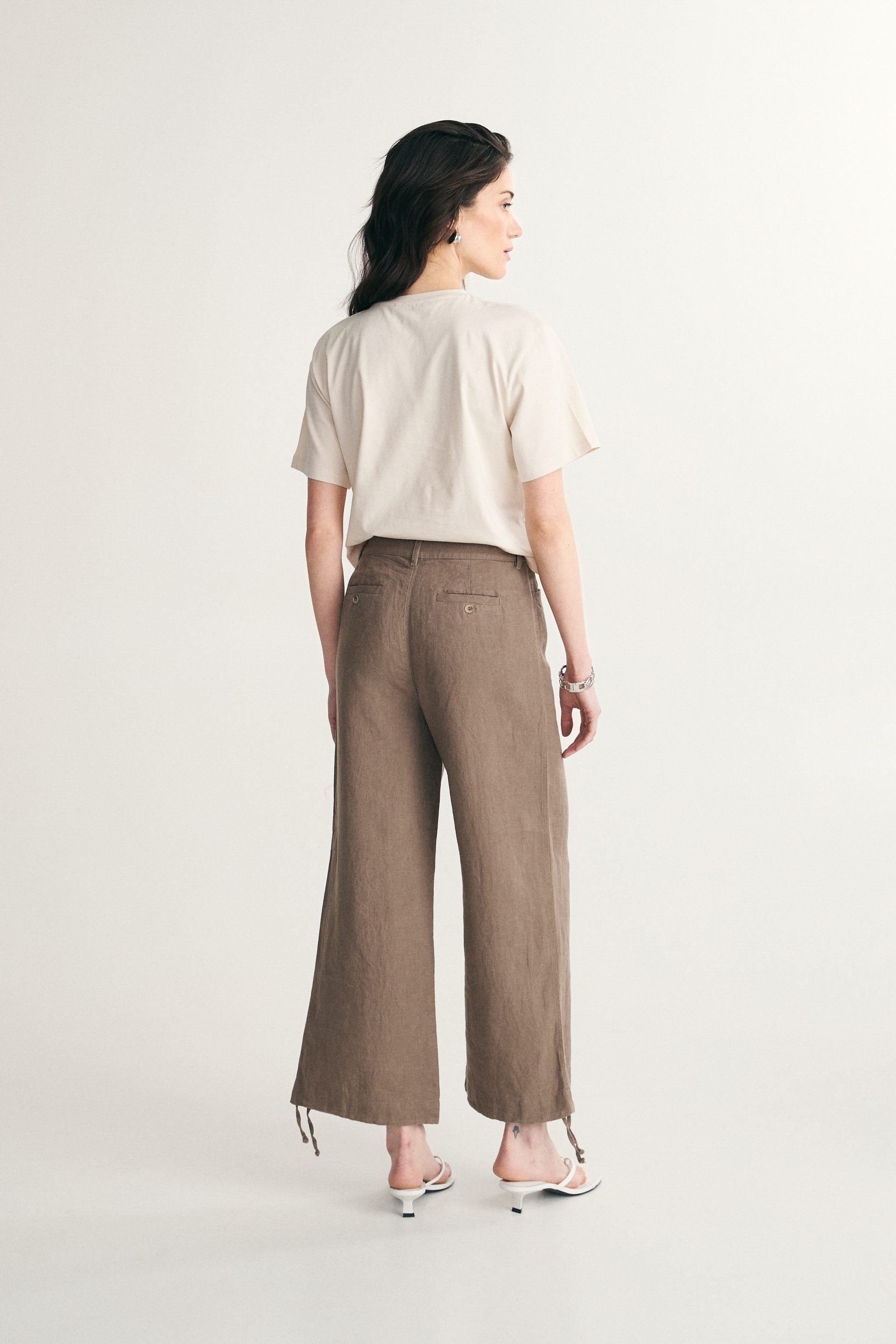 Pantalon en lin écourté