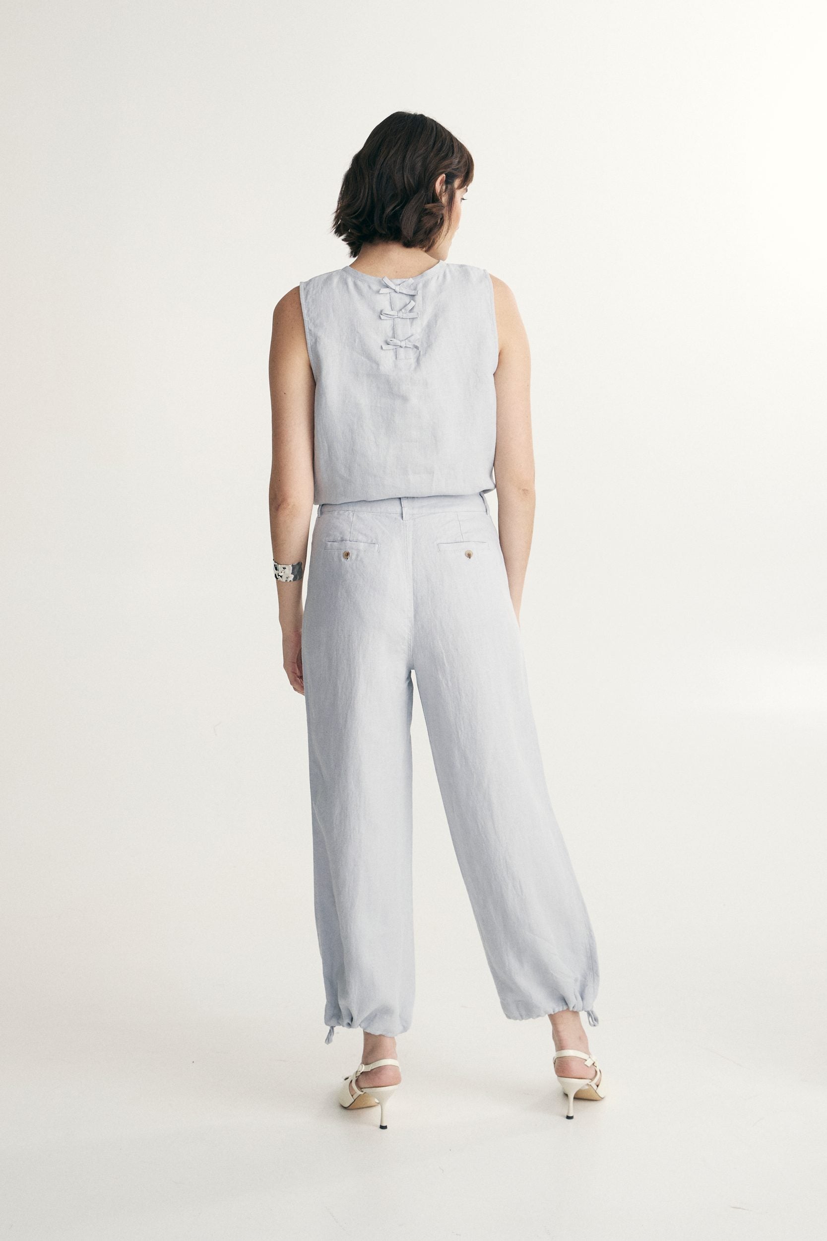 Pantalon en lin écourté