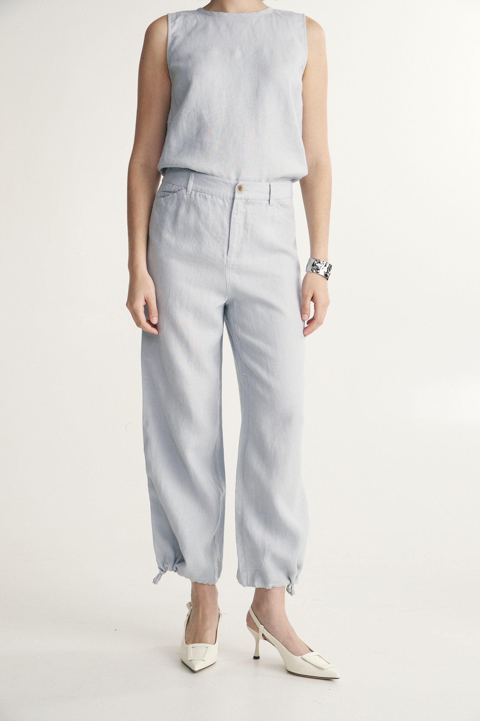 Pantalon en lin écourté