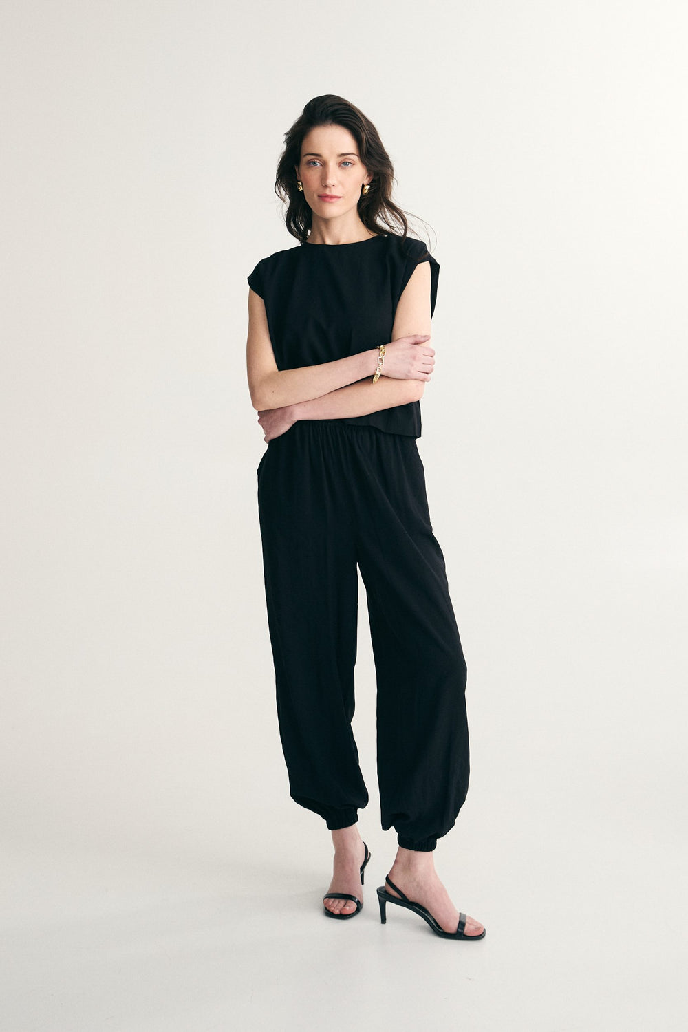 Pantalon fluide à chevilles ajustées