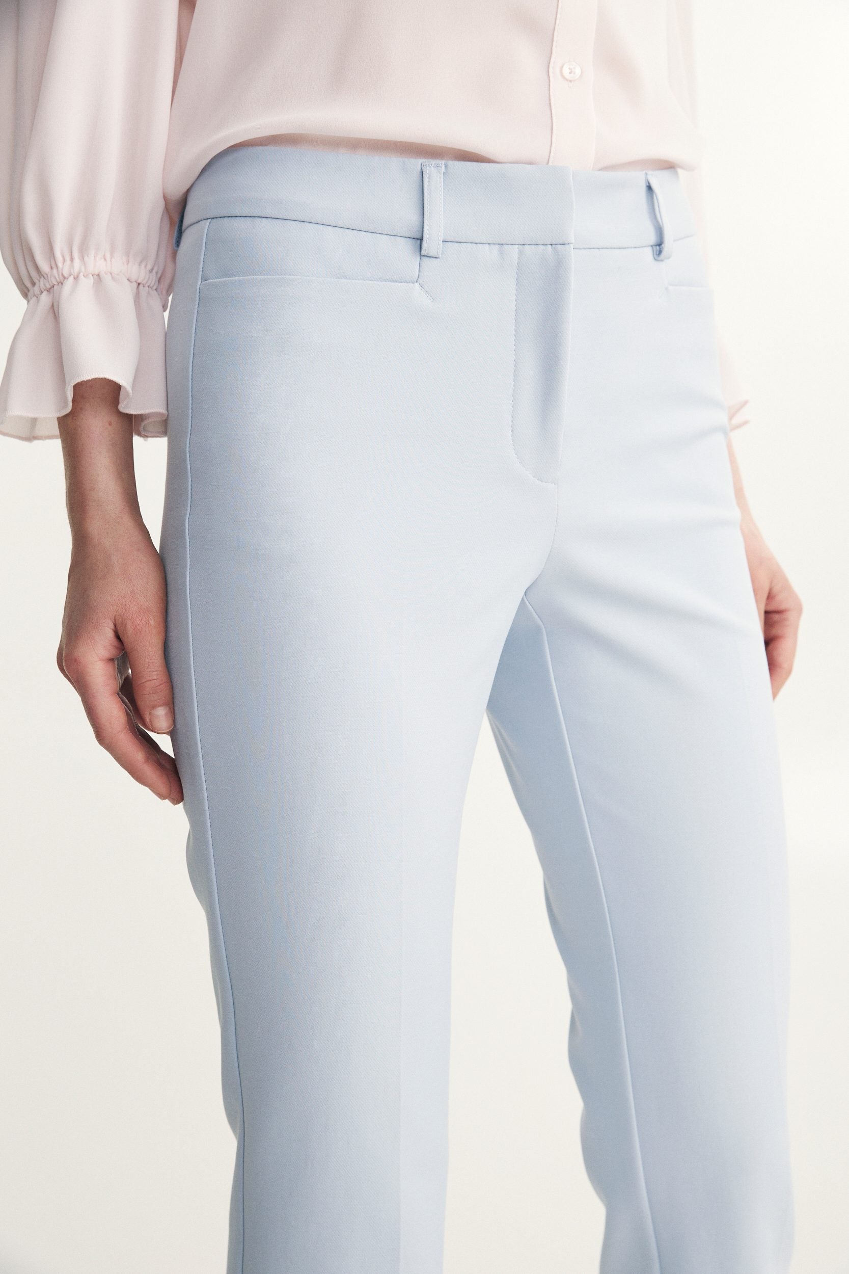 Pantalon droit écourté