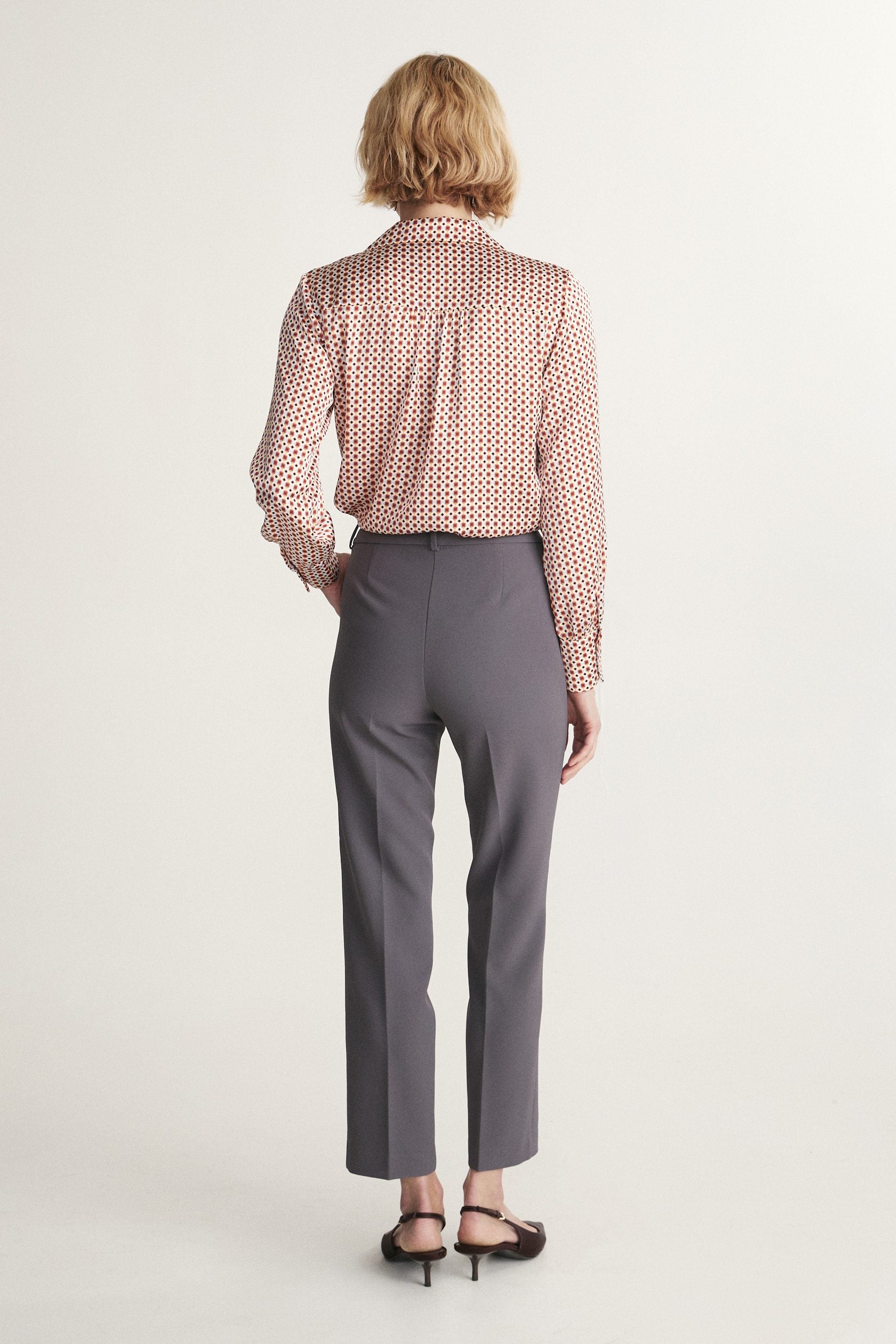 Urban straight cropped pant
