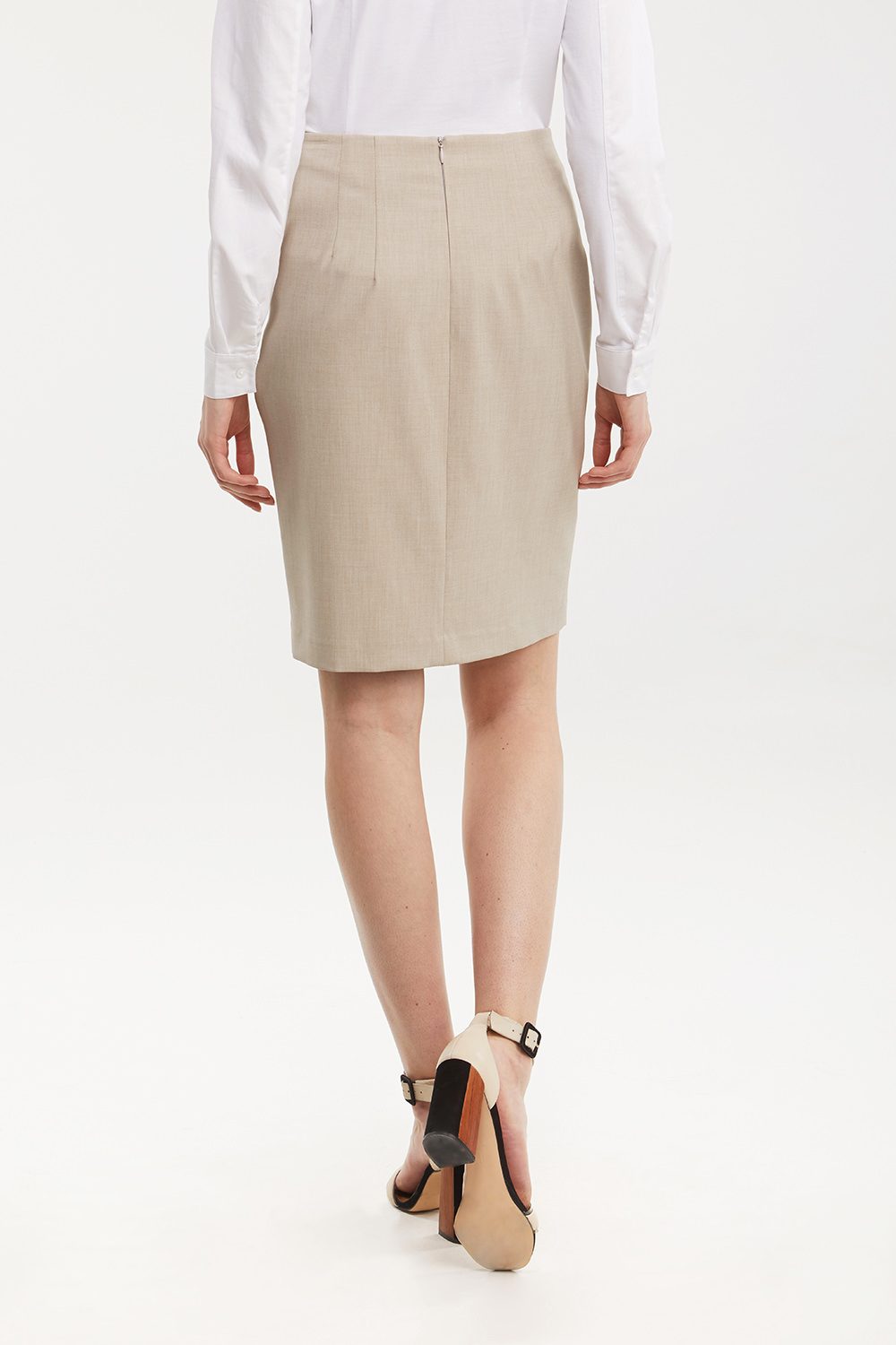 Pencil skirt with slit at front