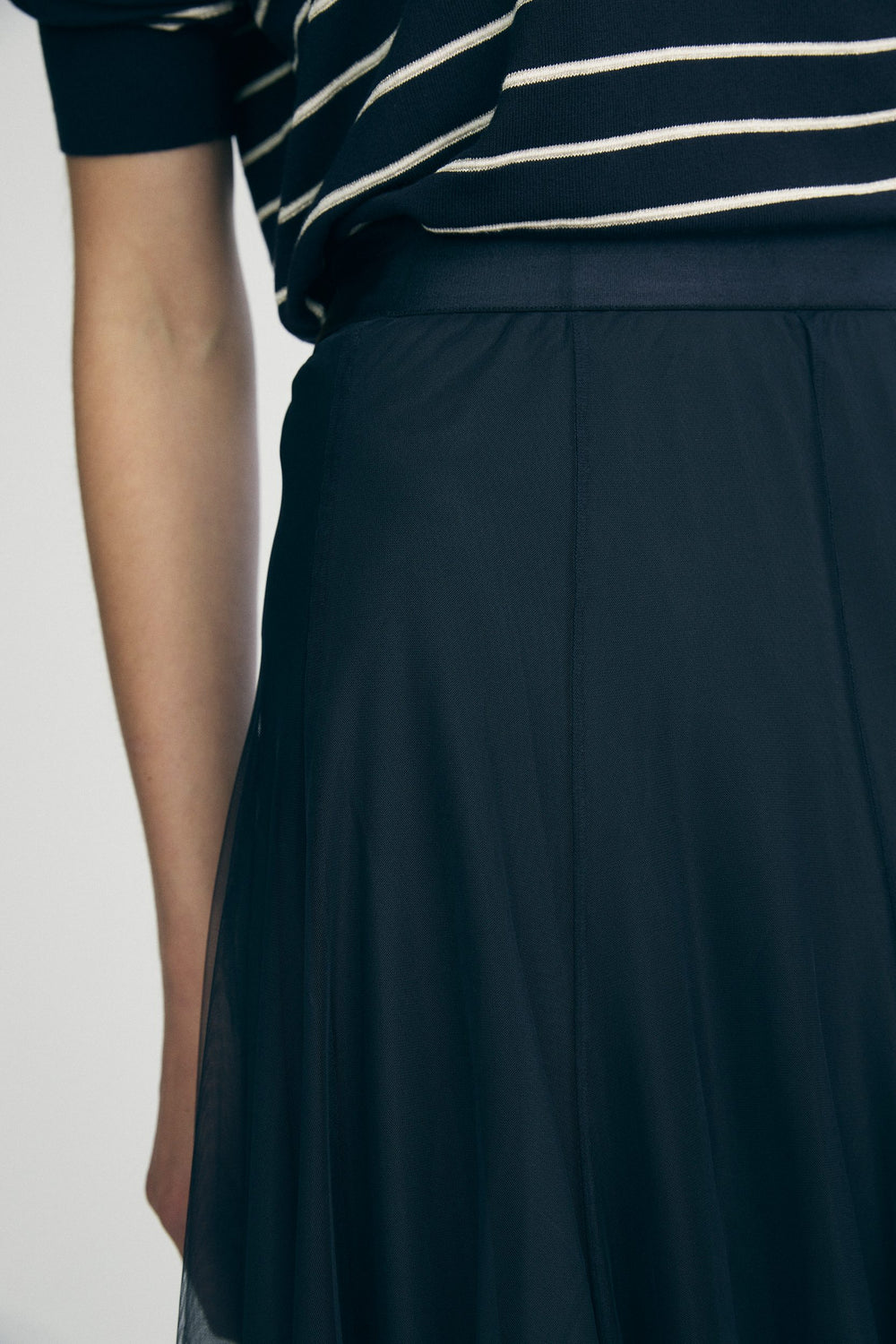 Mesh skirt