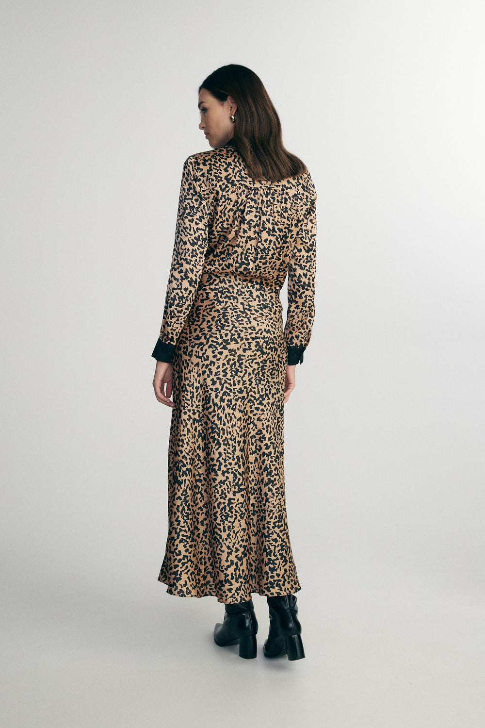 Leopard print skirt