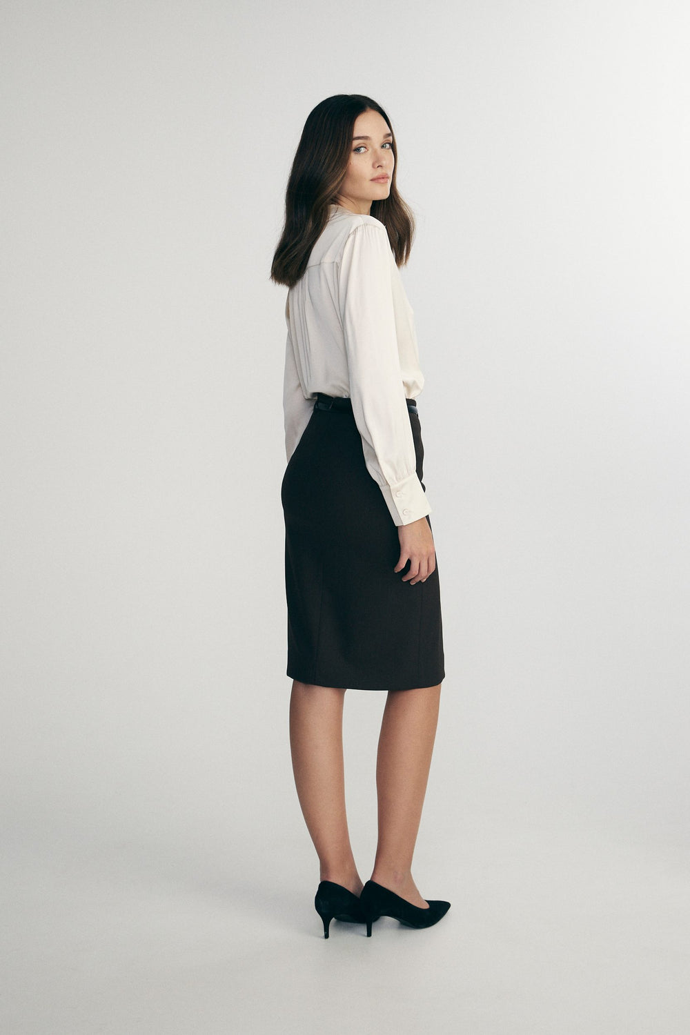 High waist pencil skirt with belt