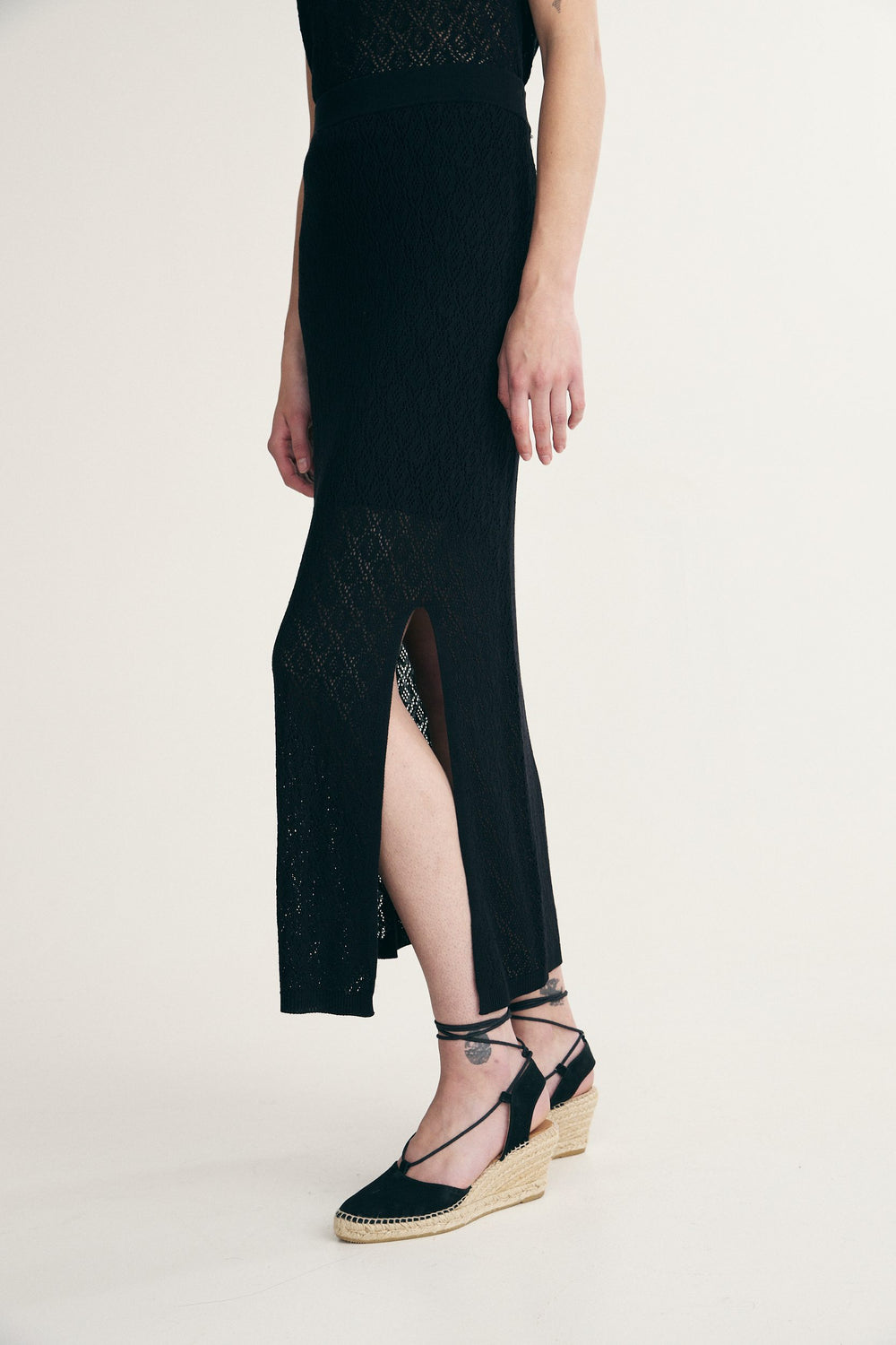 Long knitted skirt
