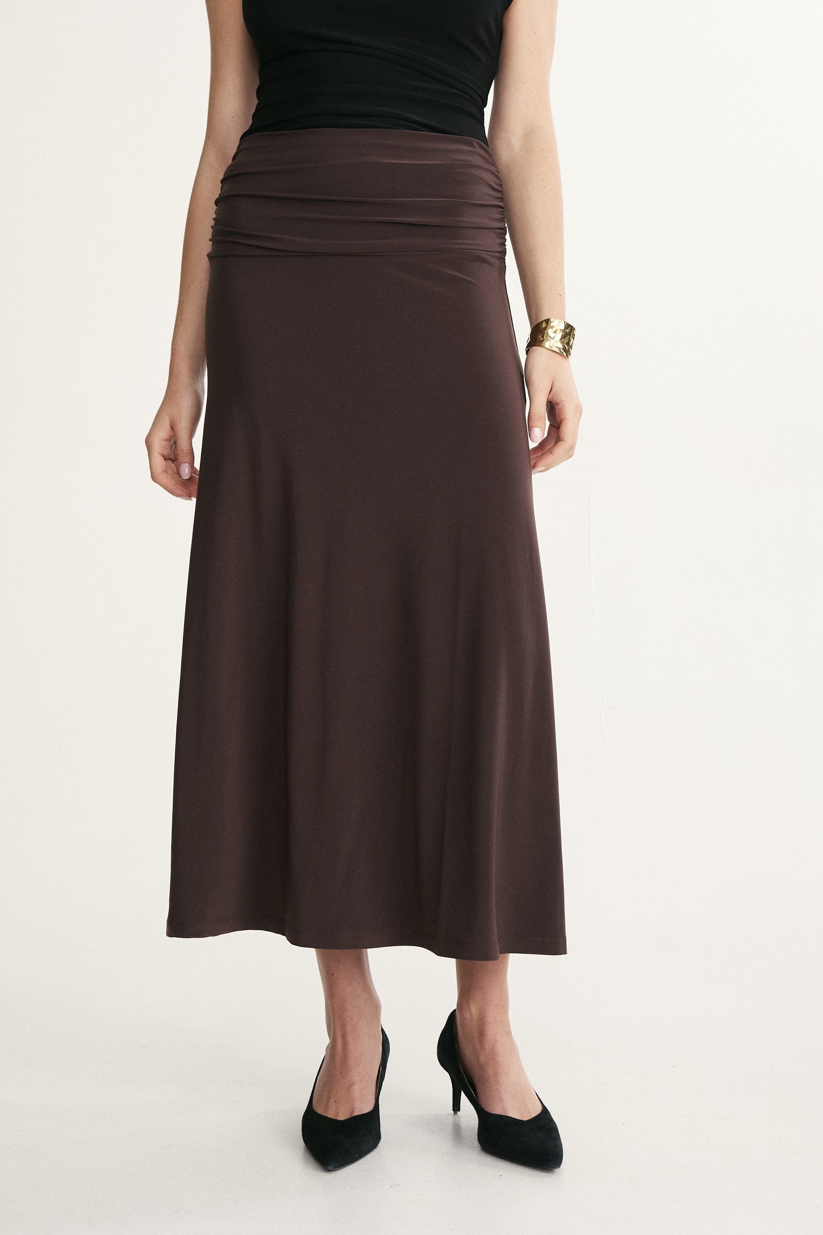 Ruched waist midi skirt