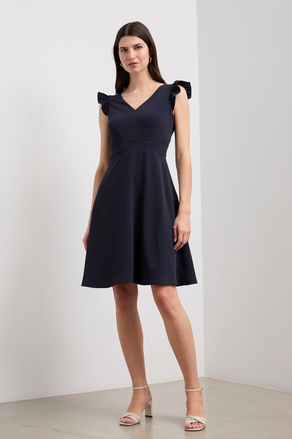 Robe à manches volantées