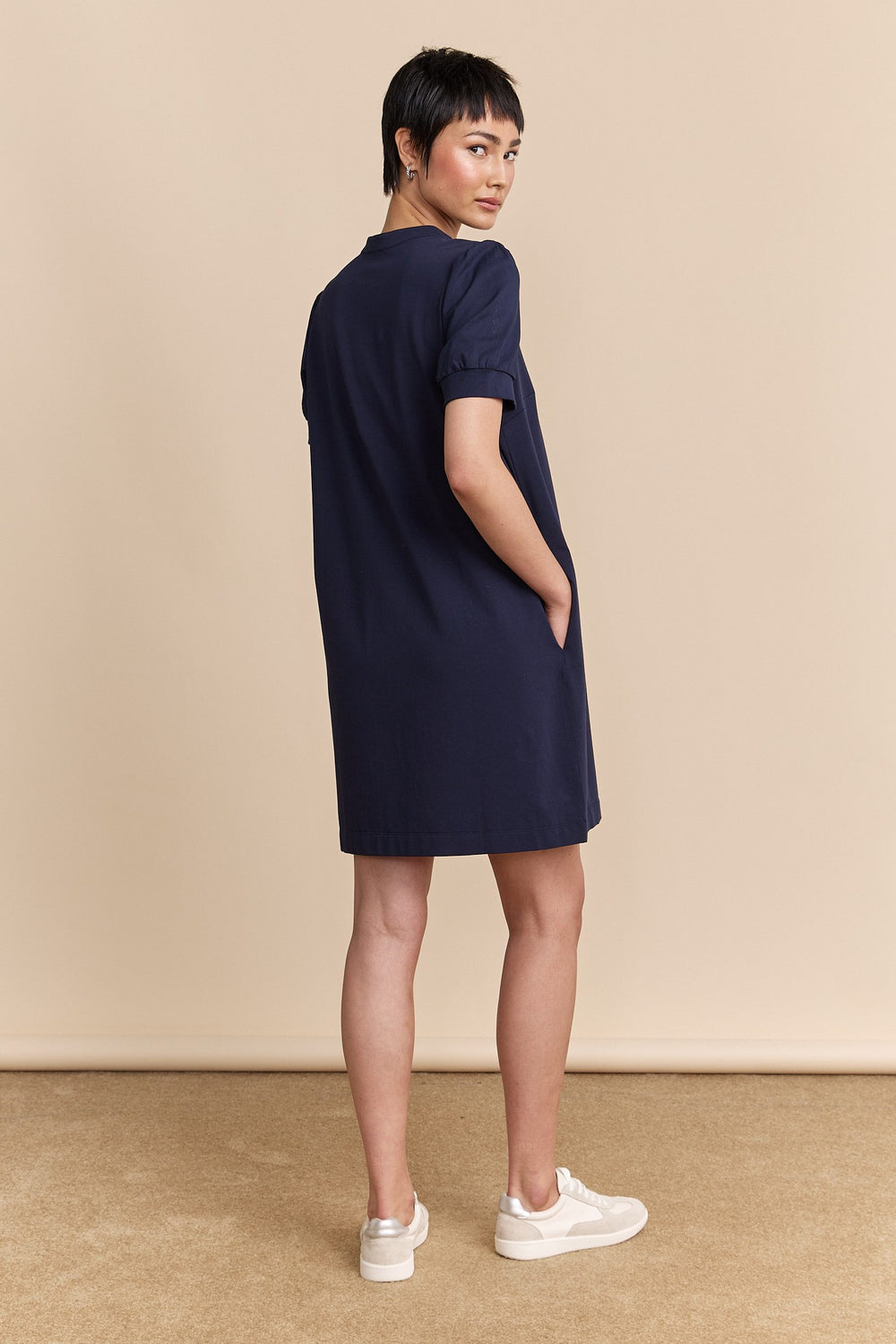 Robe jersey avec manches en popeline