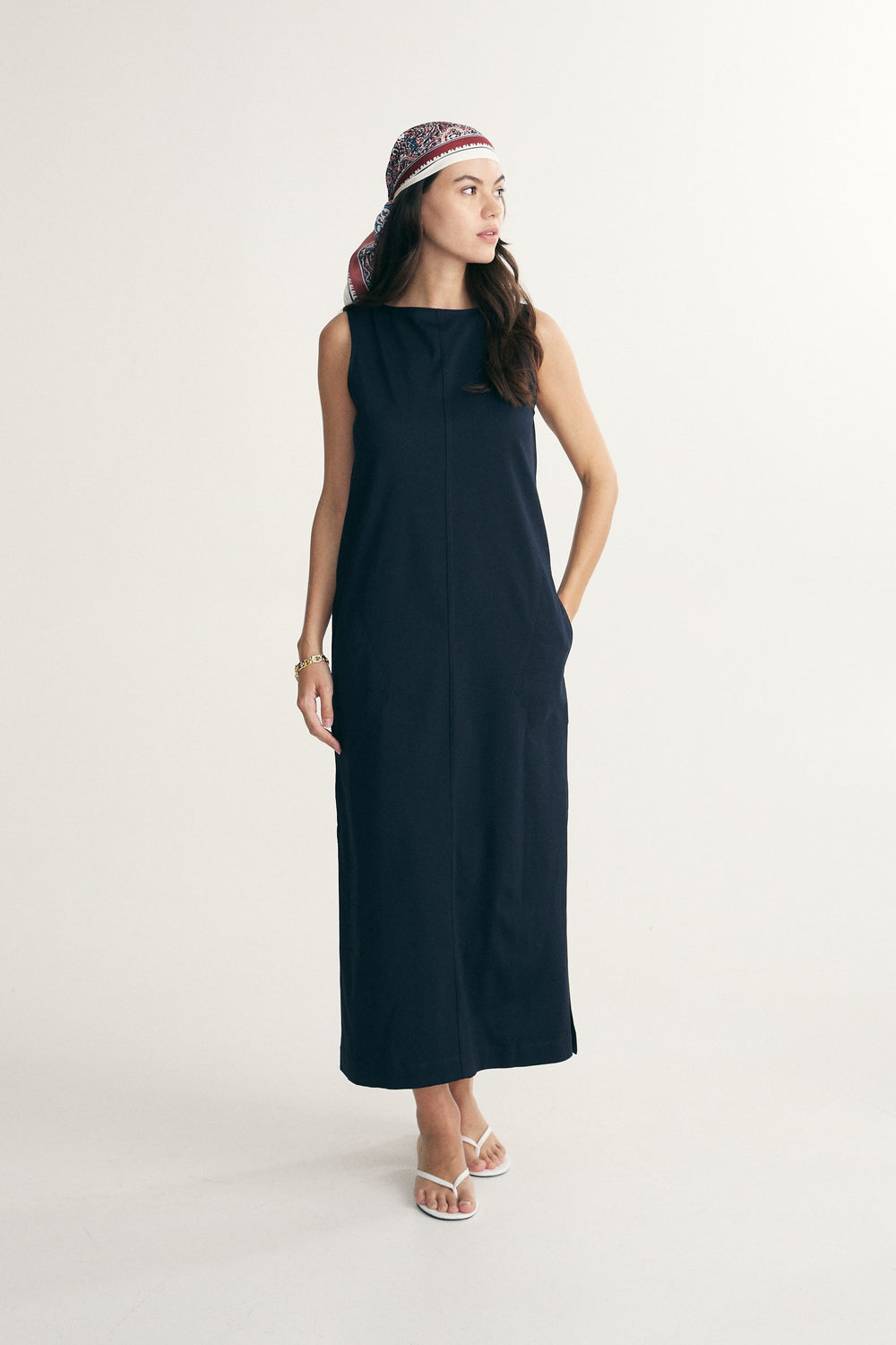 Sleeveless maxi dress
