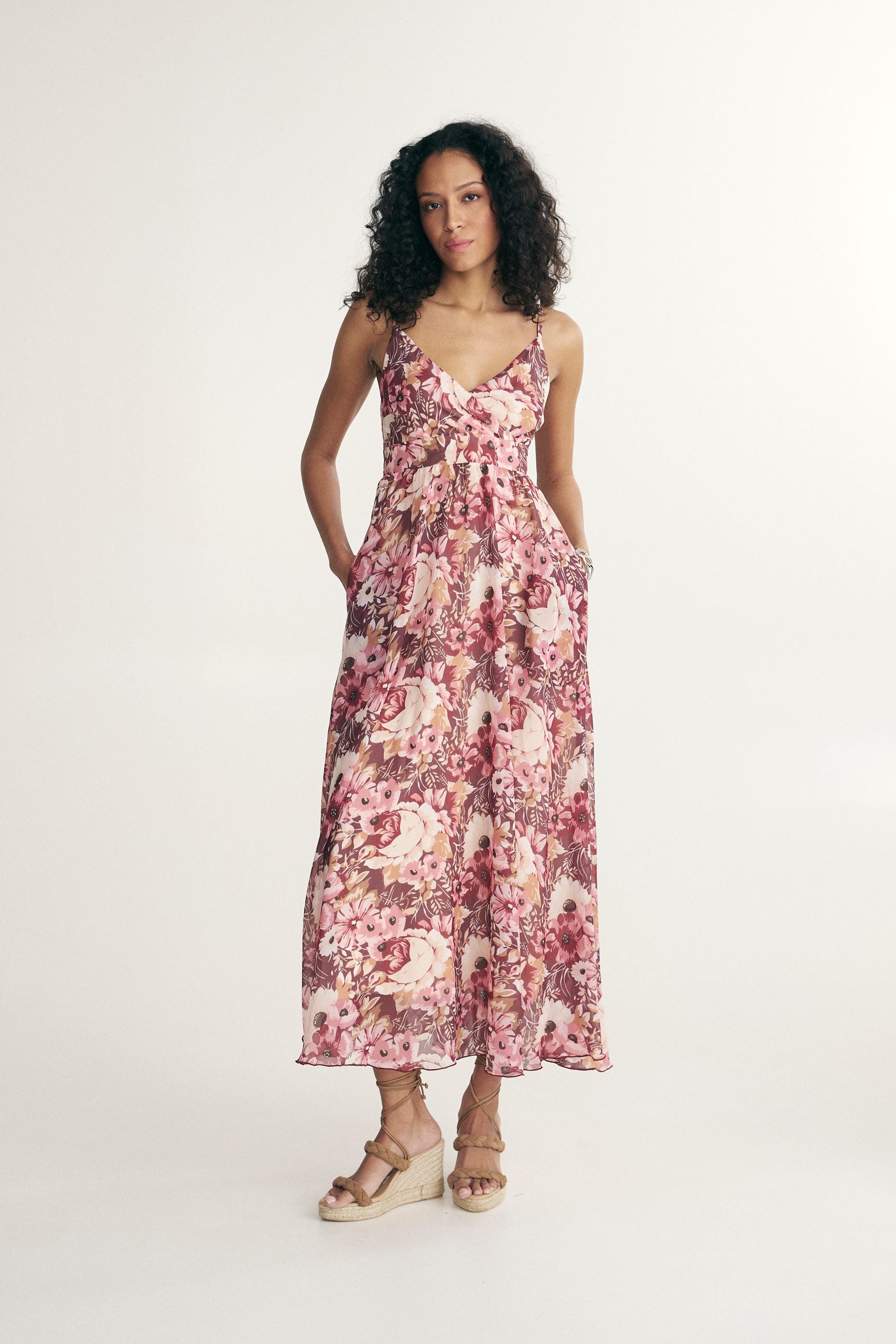 Maxi dress with floral print