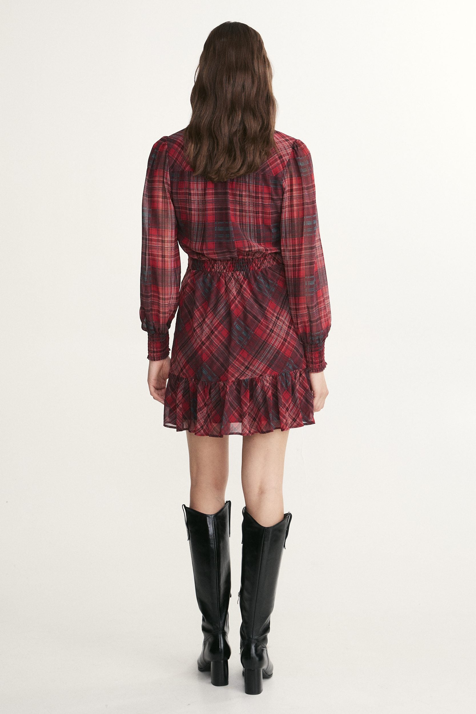 Plaid fluid dress with tied neck
