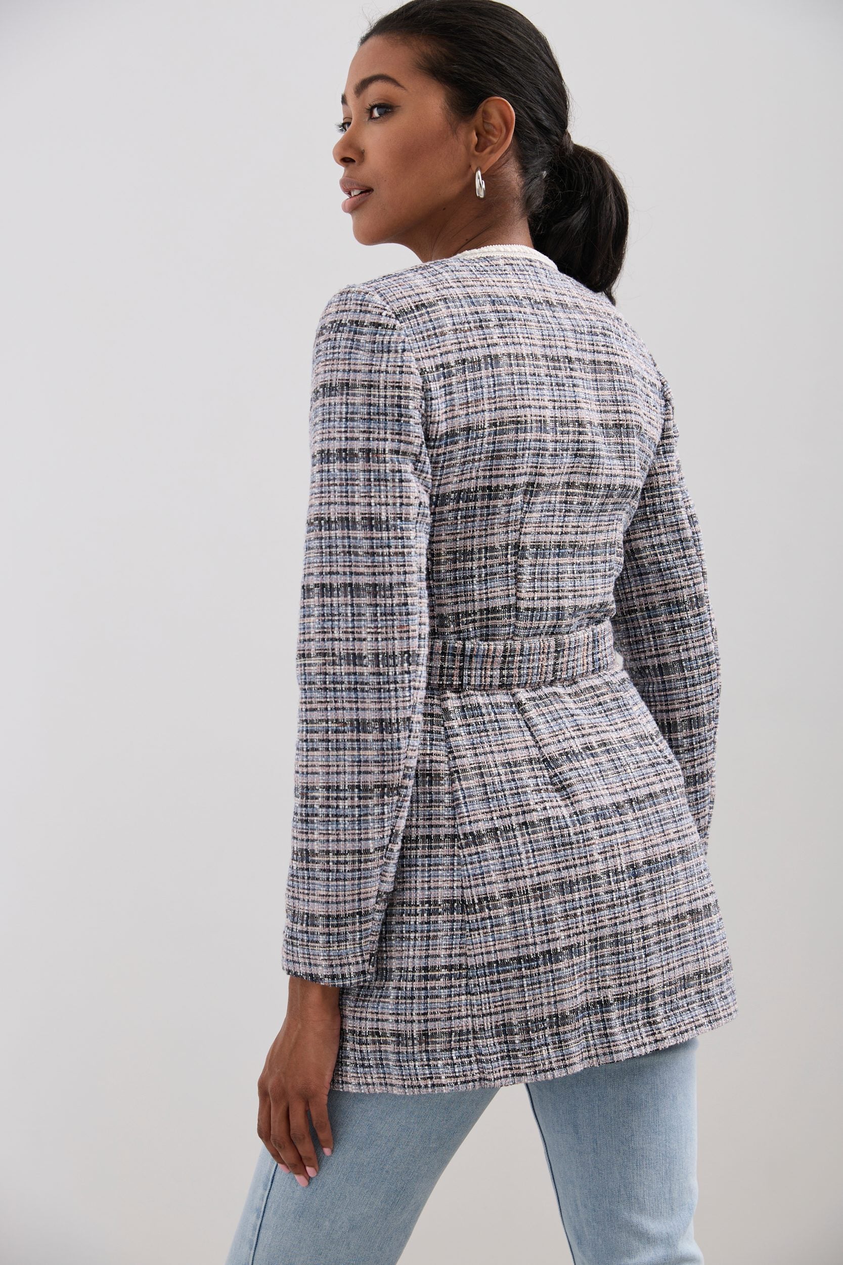 Veston long texturé avec ceinture à la taille