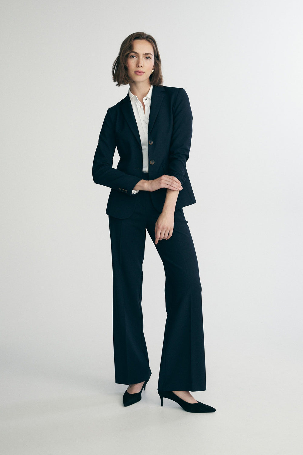 Two-button basic blazer