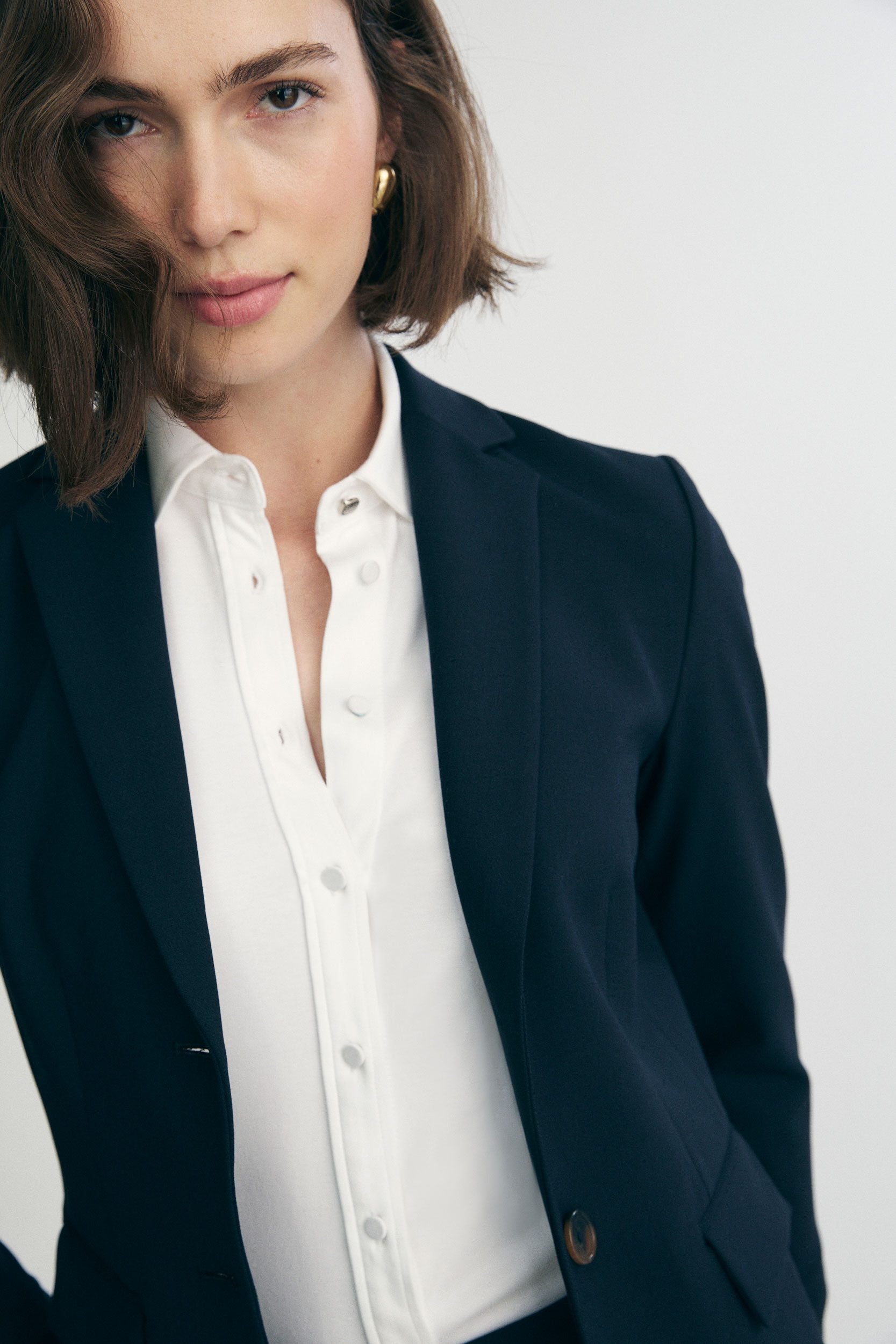 Two-button basic blazer