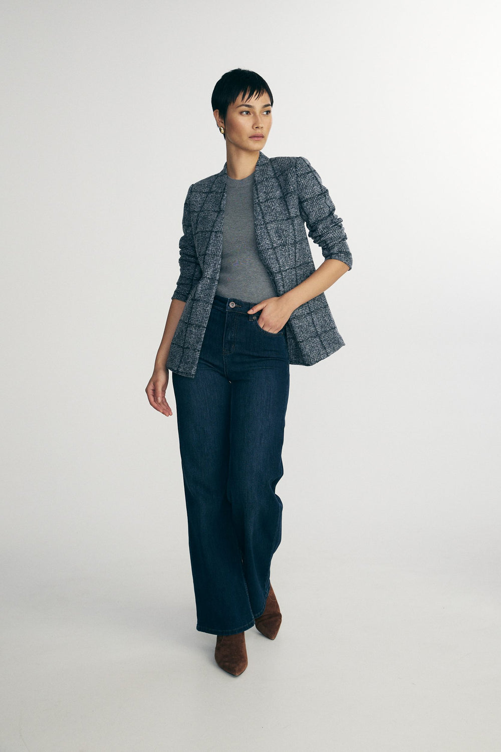 Plaid fitted stretch blazer