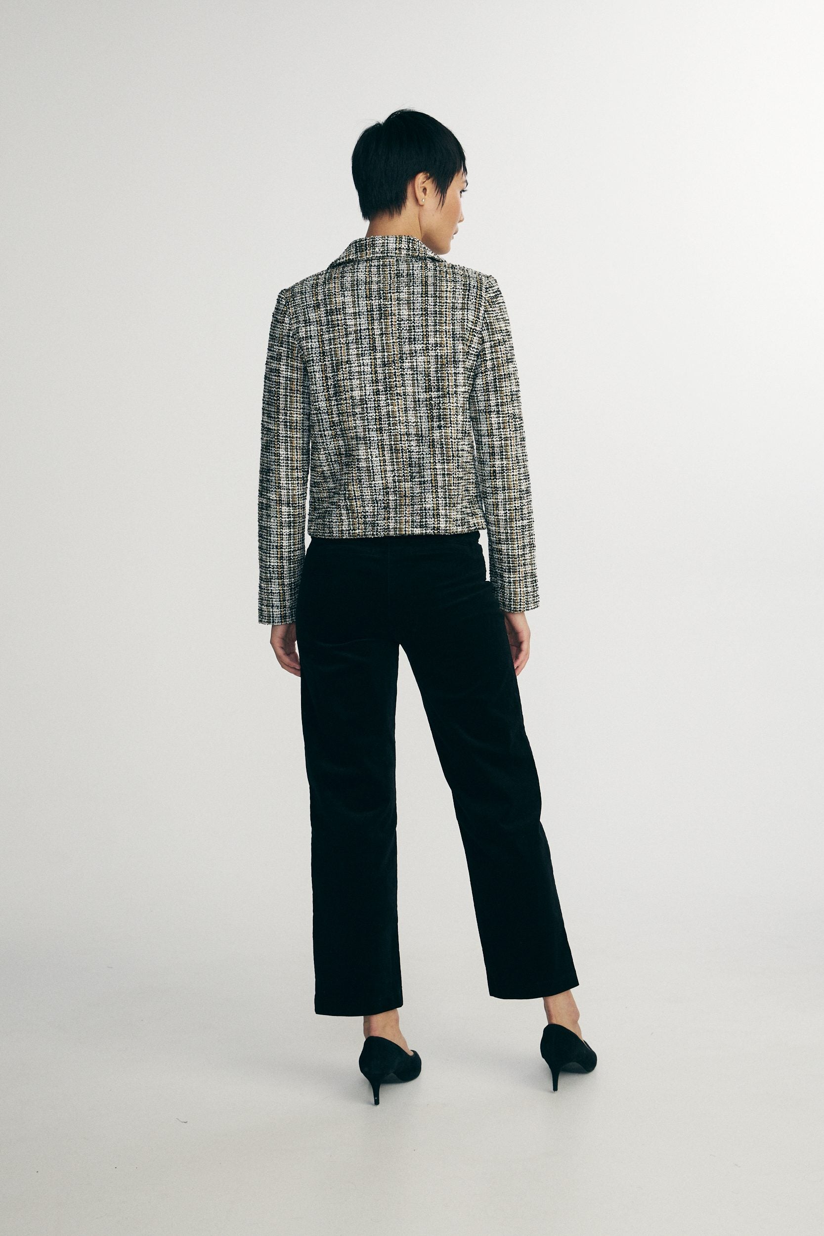 Short stretch blazer