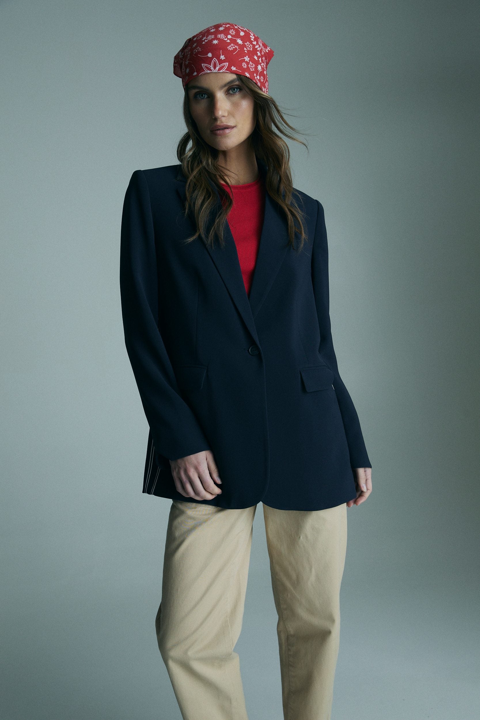 Oversized blazer with ribbon