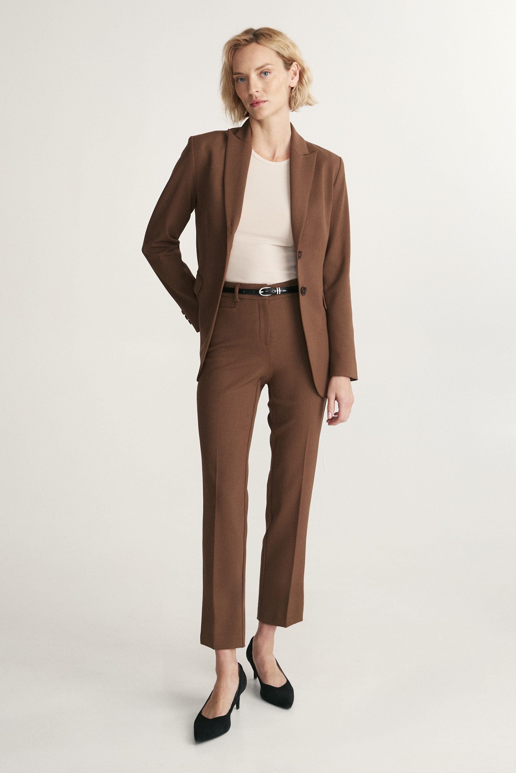 Veston semi-ajusté essentiel à 2 boutons