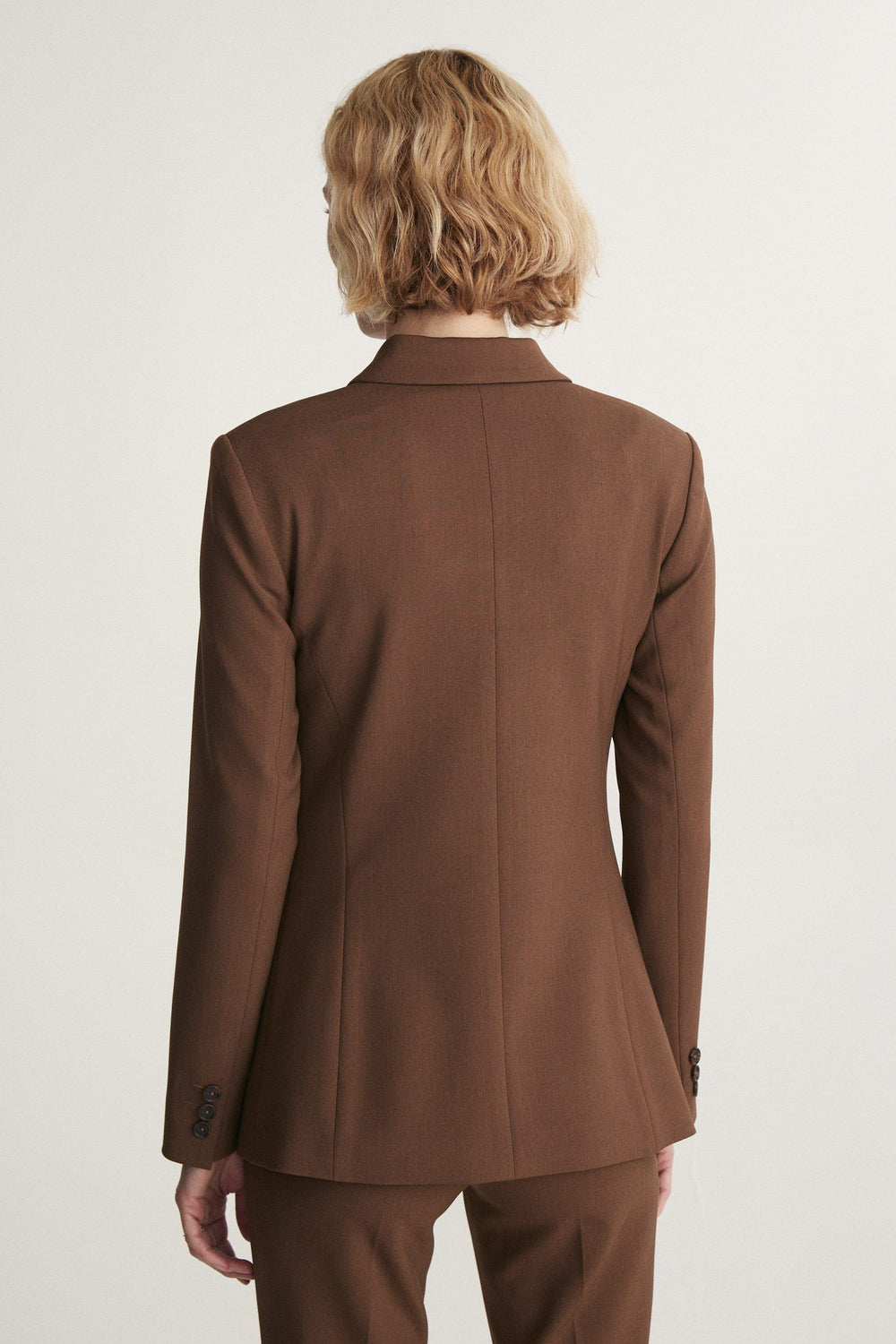 Veston semi-ajusté essentiel à 2 boutons