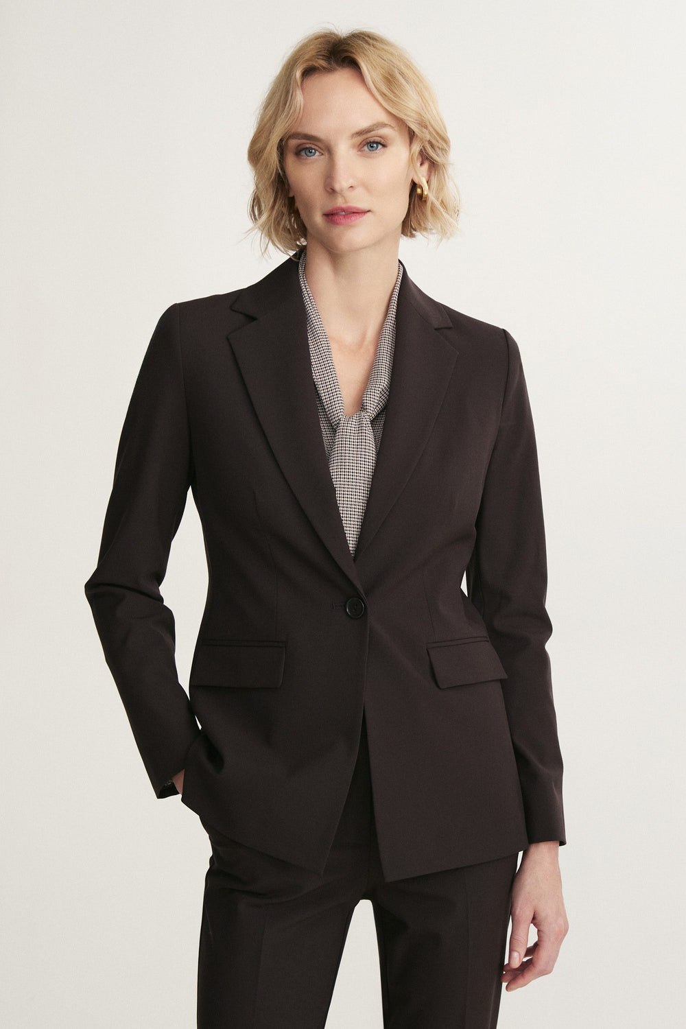 Fitted blazer
