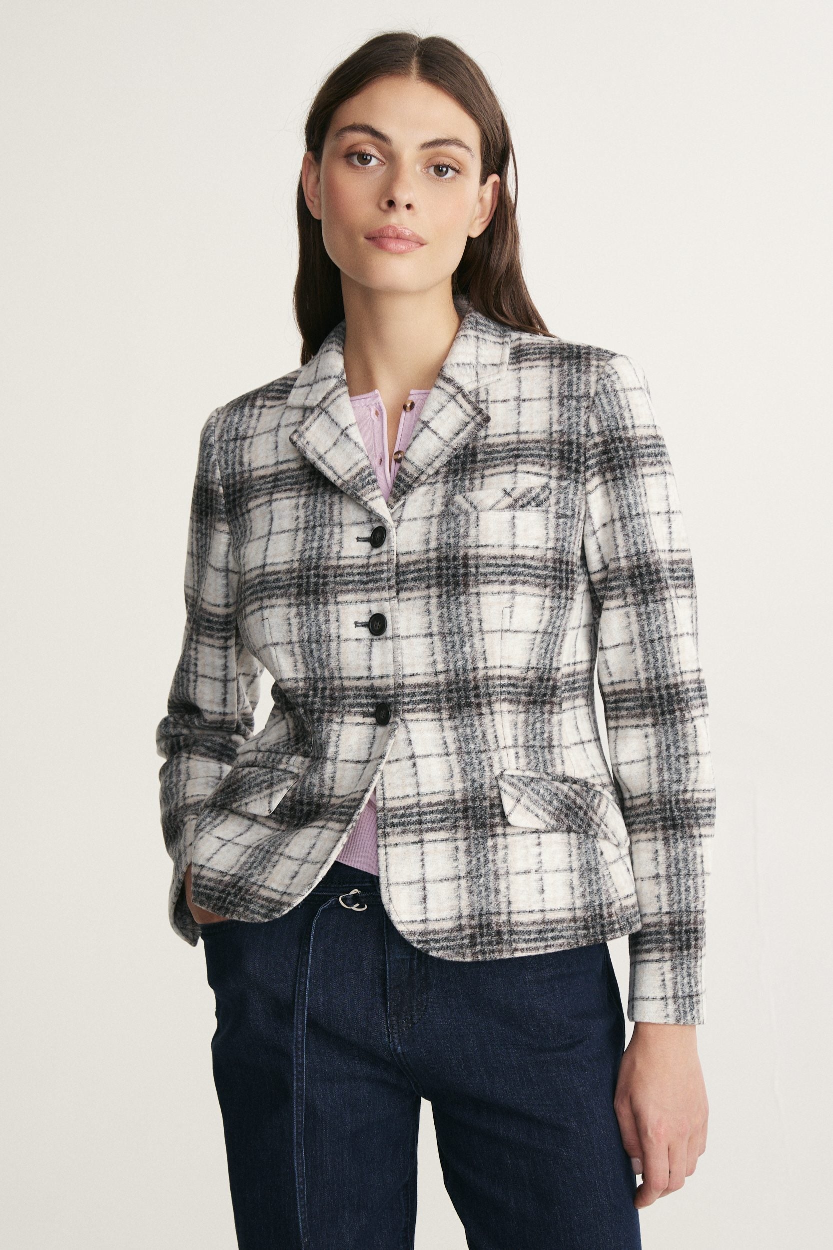 Plaid stretch fitted blazer