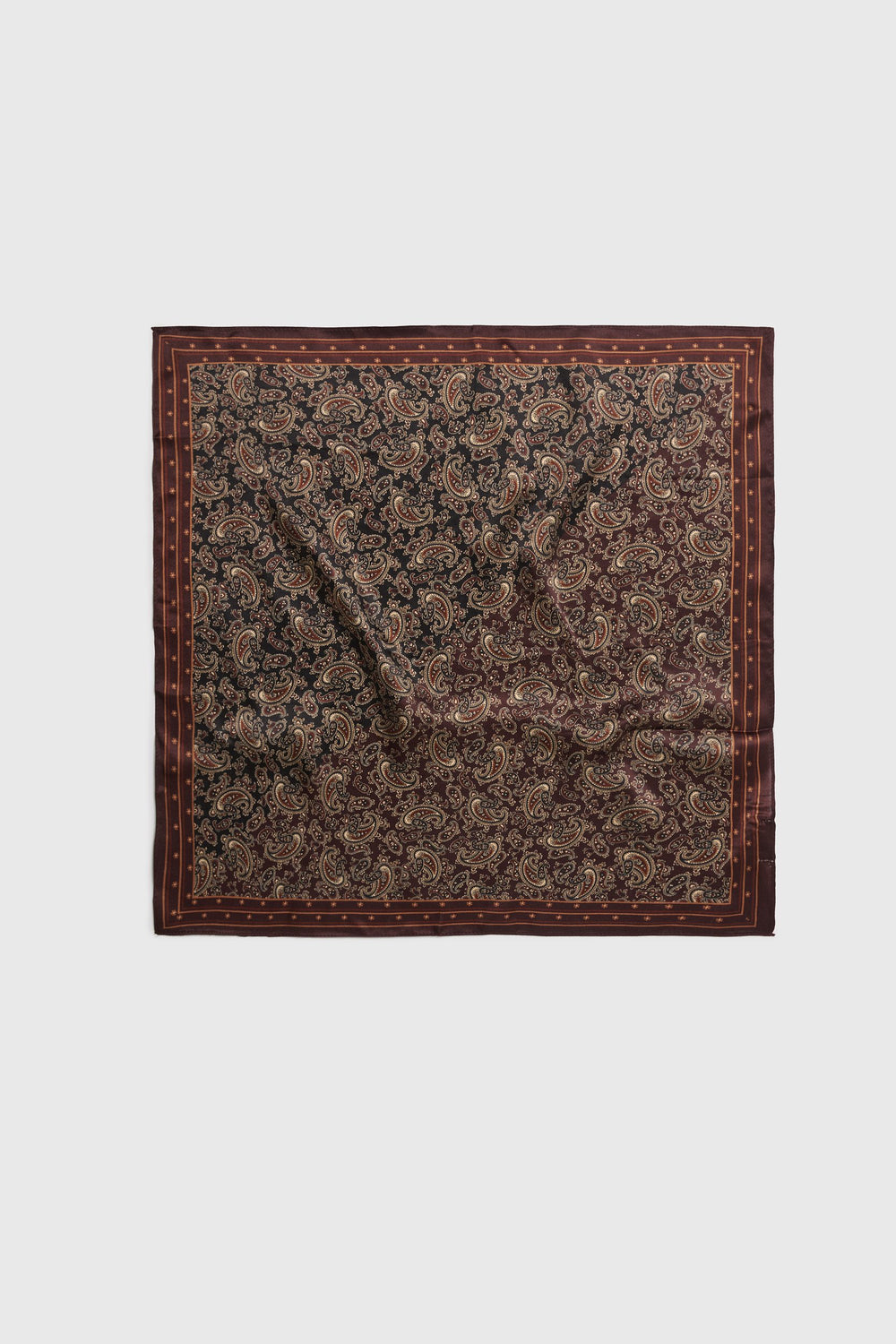 Foulard de soie imprimé cachemire
