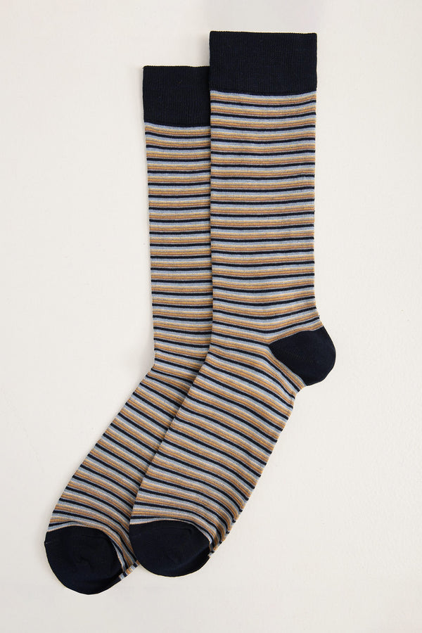 Striped pattern socks