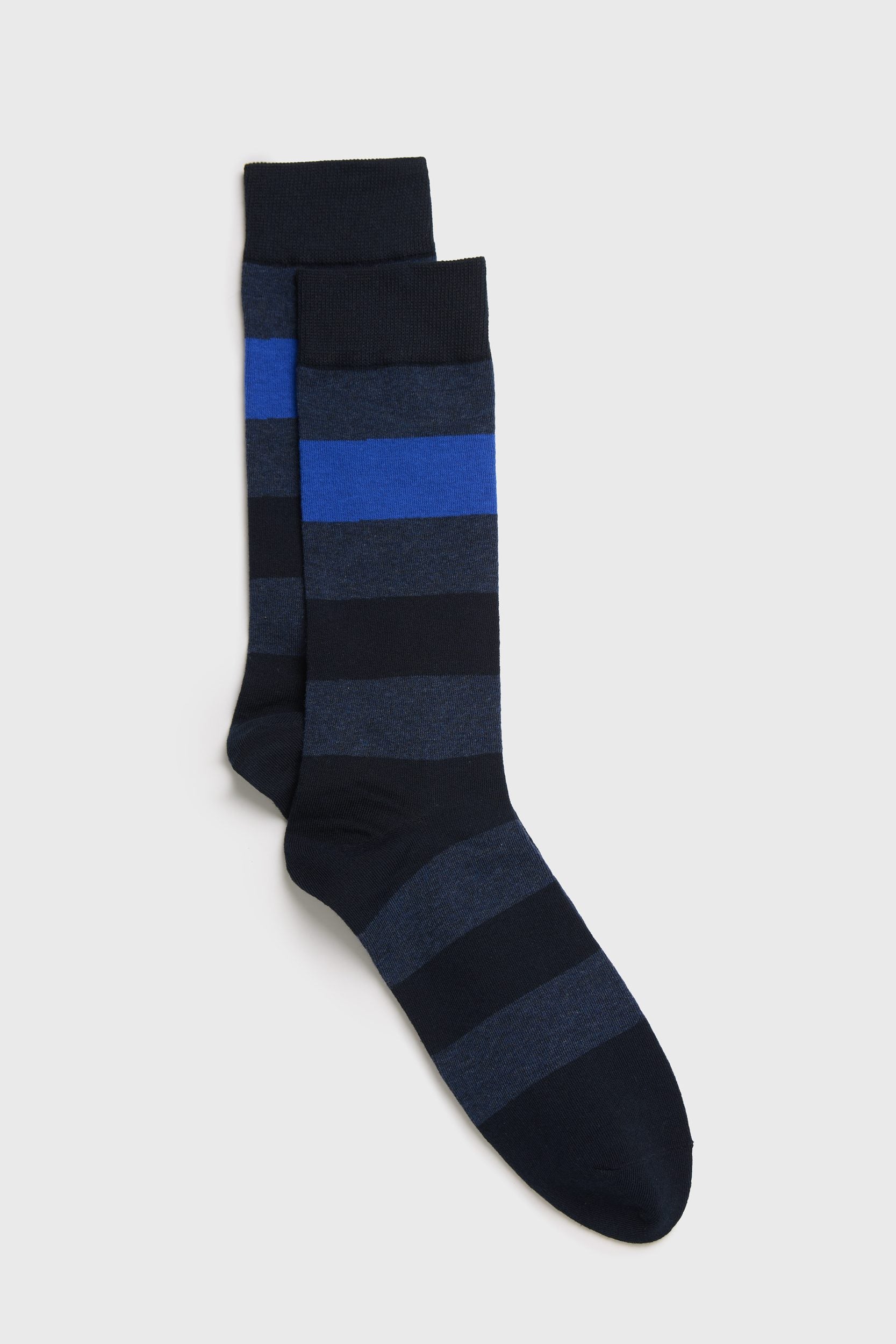 Striped pattern socks