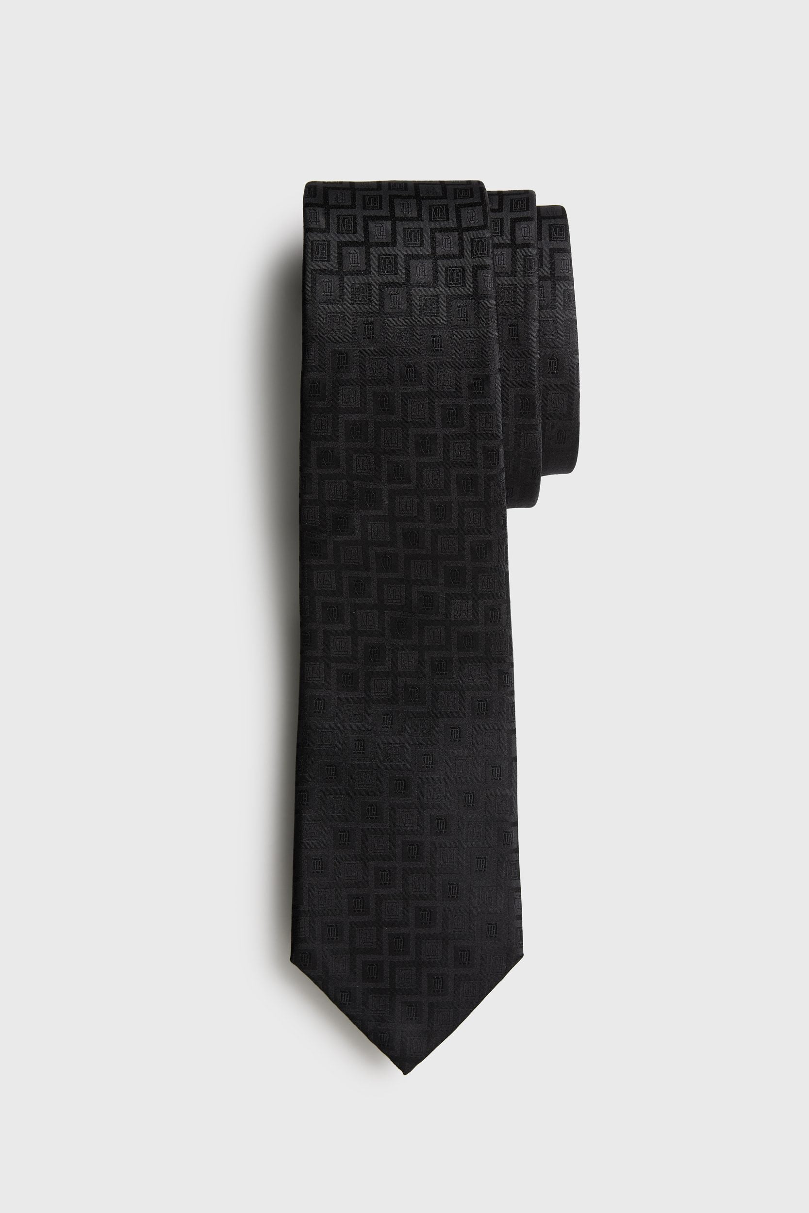 Motif silk tie