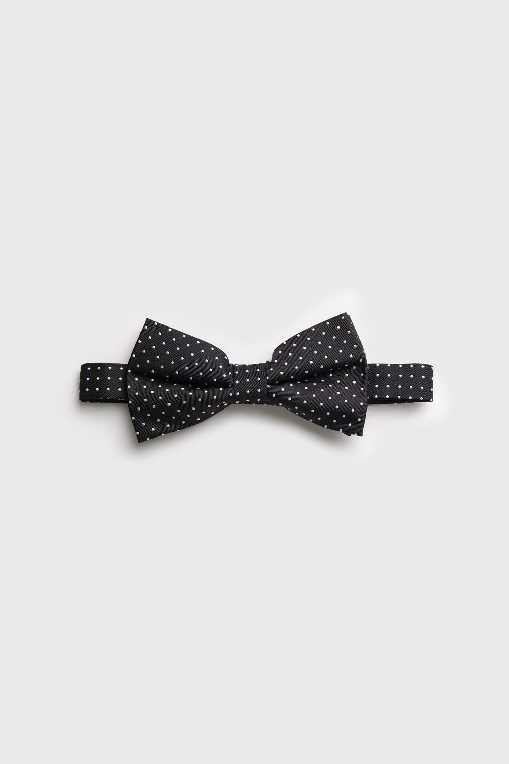 Silk micro polka dot pattern bowtie