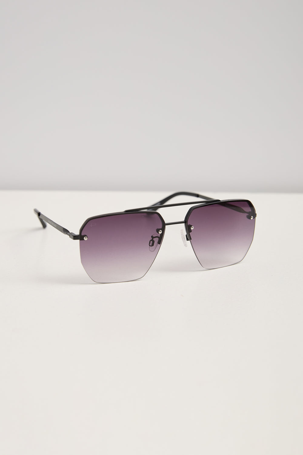 Privé Revaux OFF GUARD sunglasses