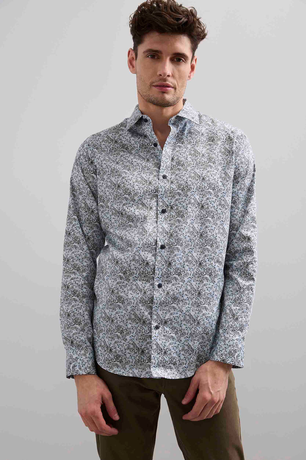 Chemise ajustée a imprimés