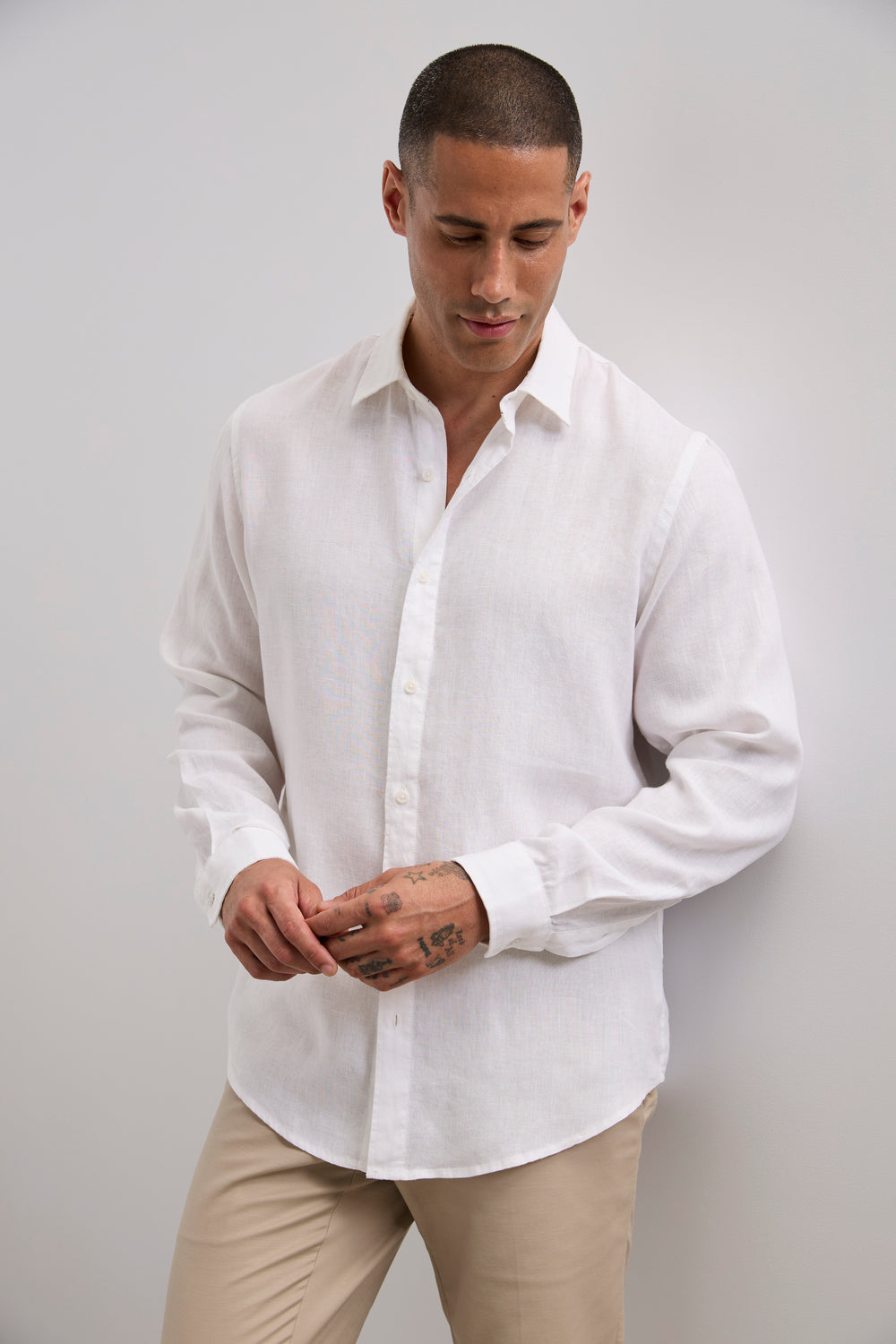 Chemise de lin semi-ajustée