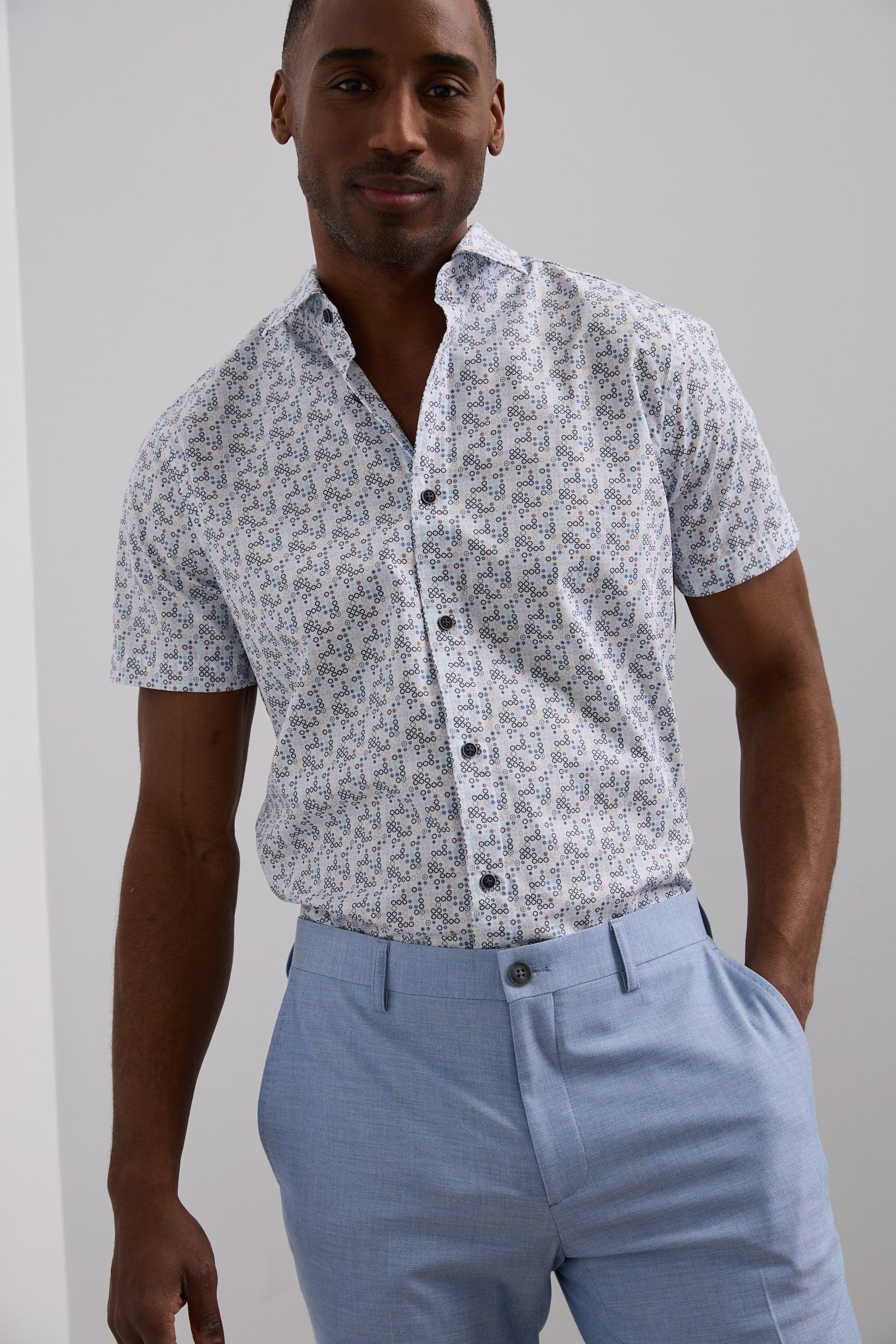 Chemise semi-ajustée en popelin imprimée