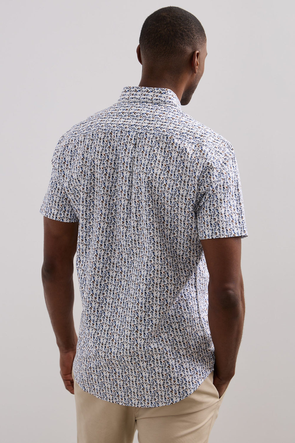 Chemise à imprimé semi-ajustée