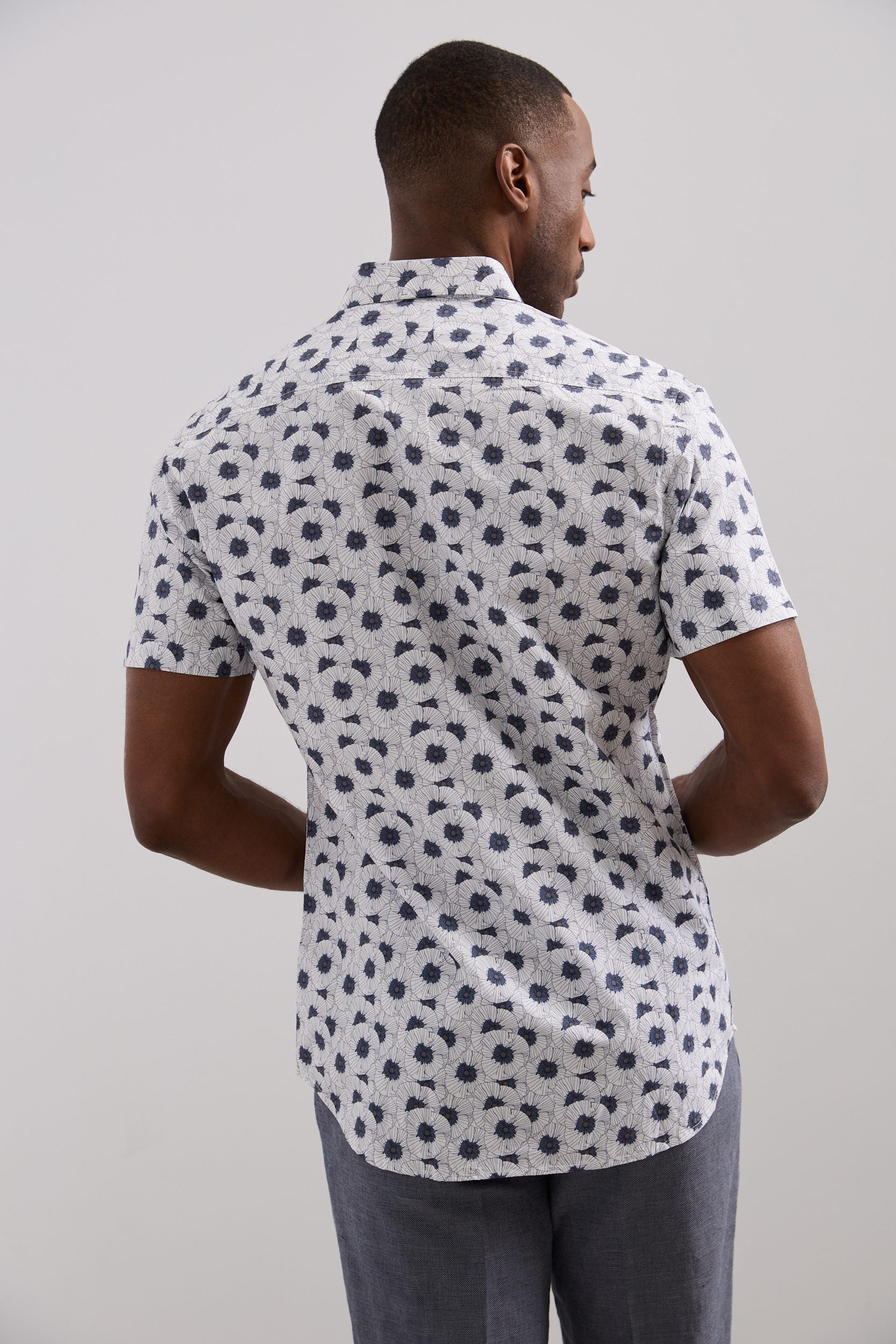 Chemise à imprimé ajustée