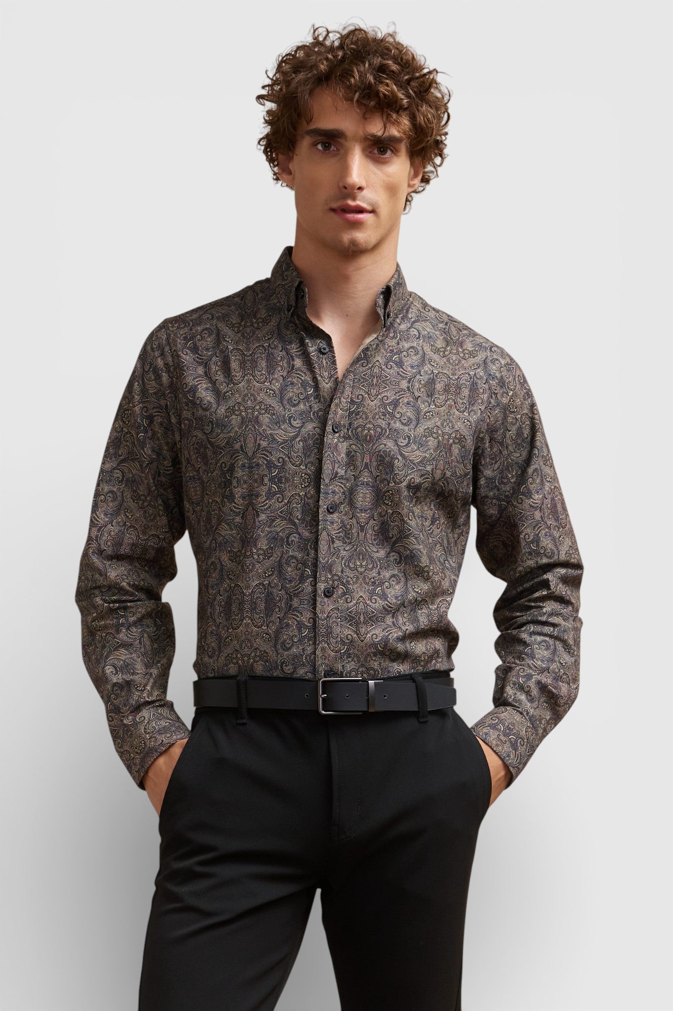 Paisley print fitted shirt with button down collar