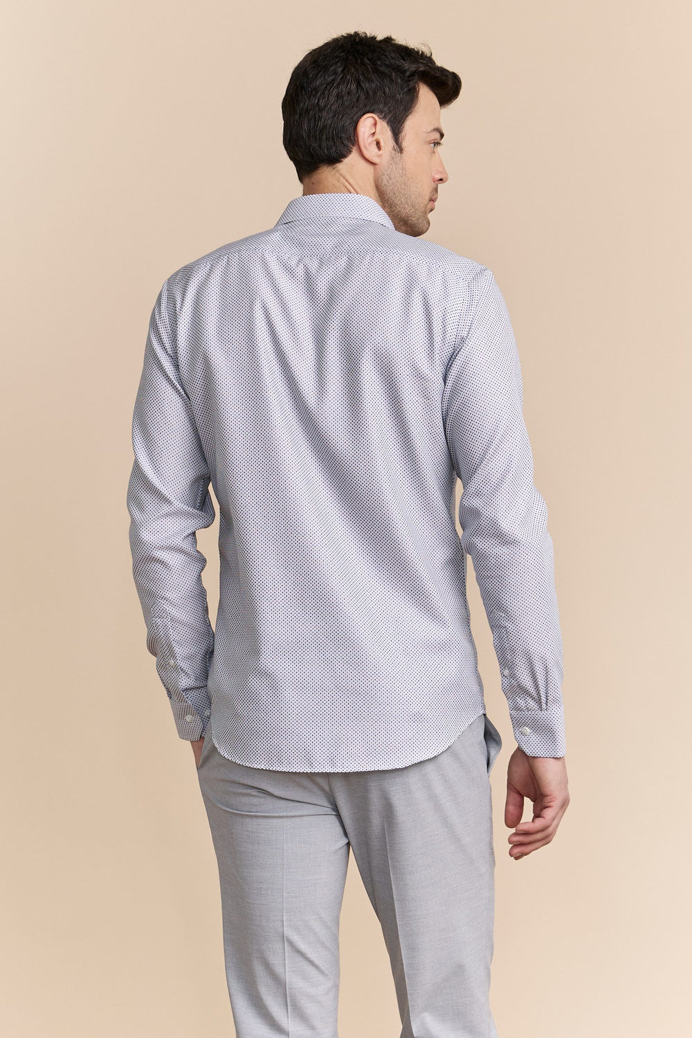 Chemise ajustée multi-tons sans repassage