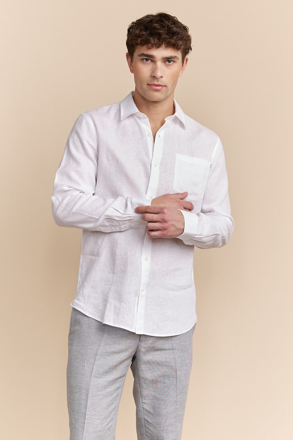 Chemise semi-ajustée en lin
