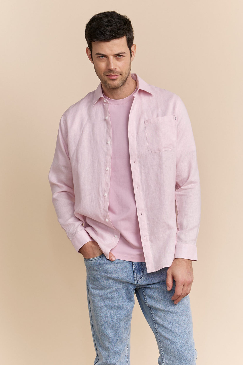 Chemise semi-ajustée en lin