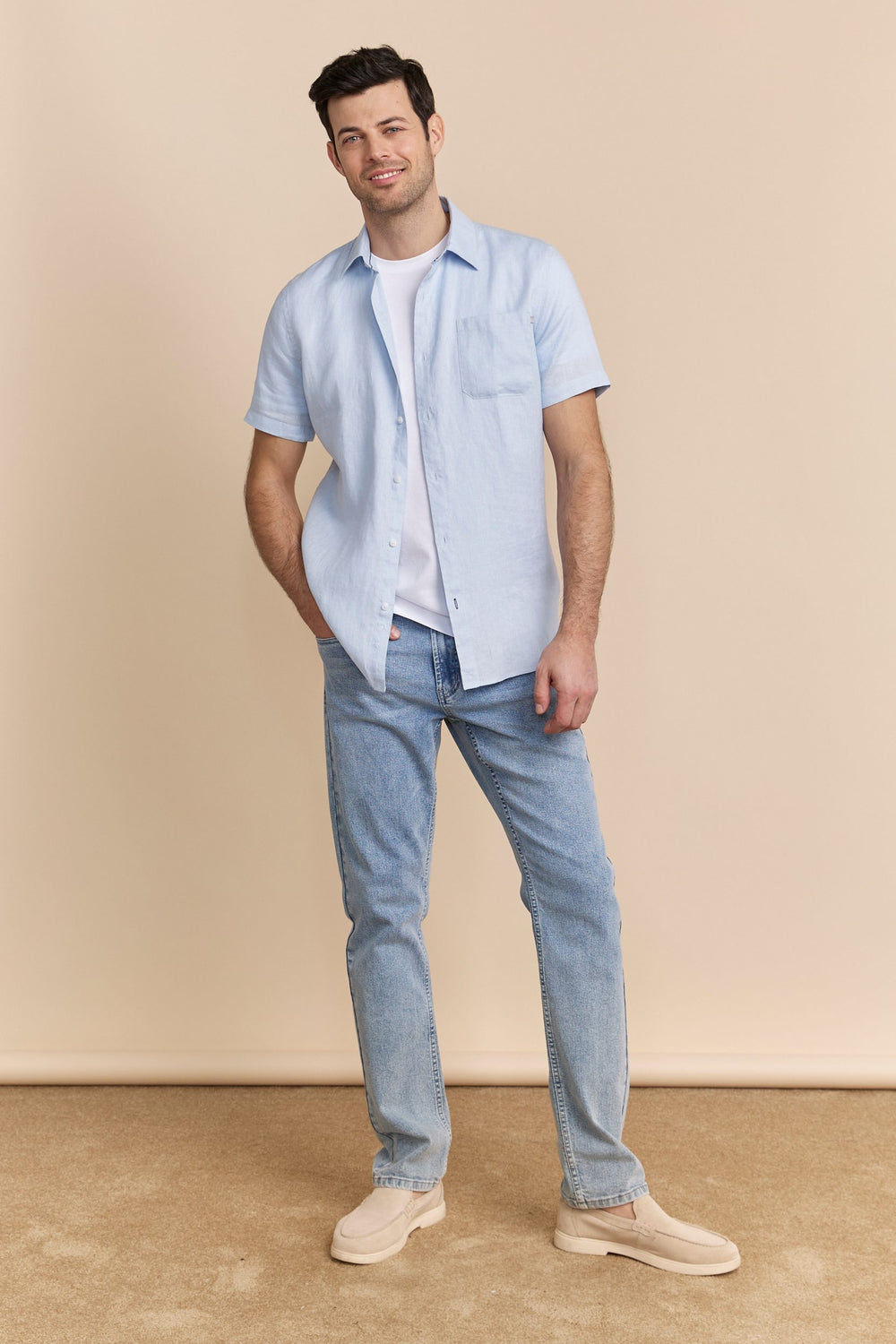 Chemise en lin à manches courtes