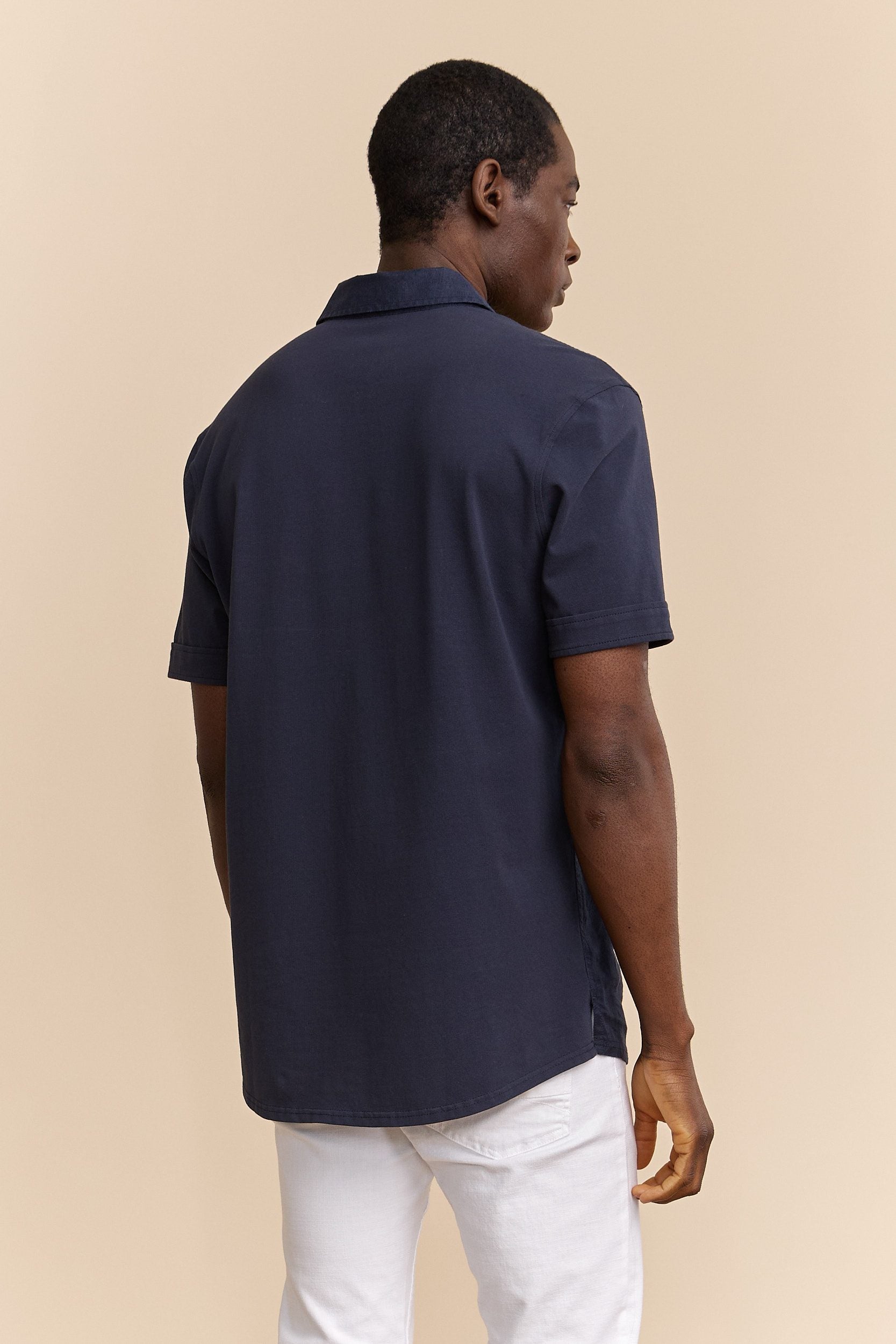 Short sleeve shirt