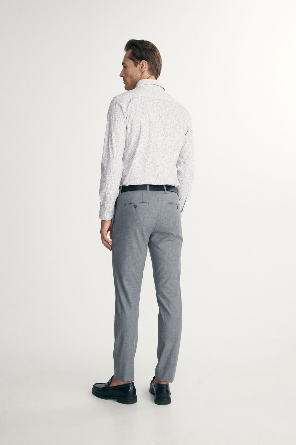 Extra-fitted floral shirt