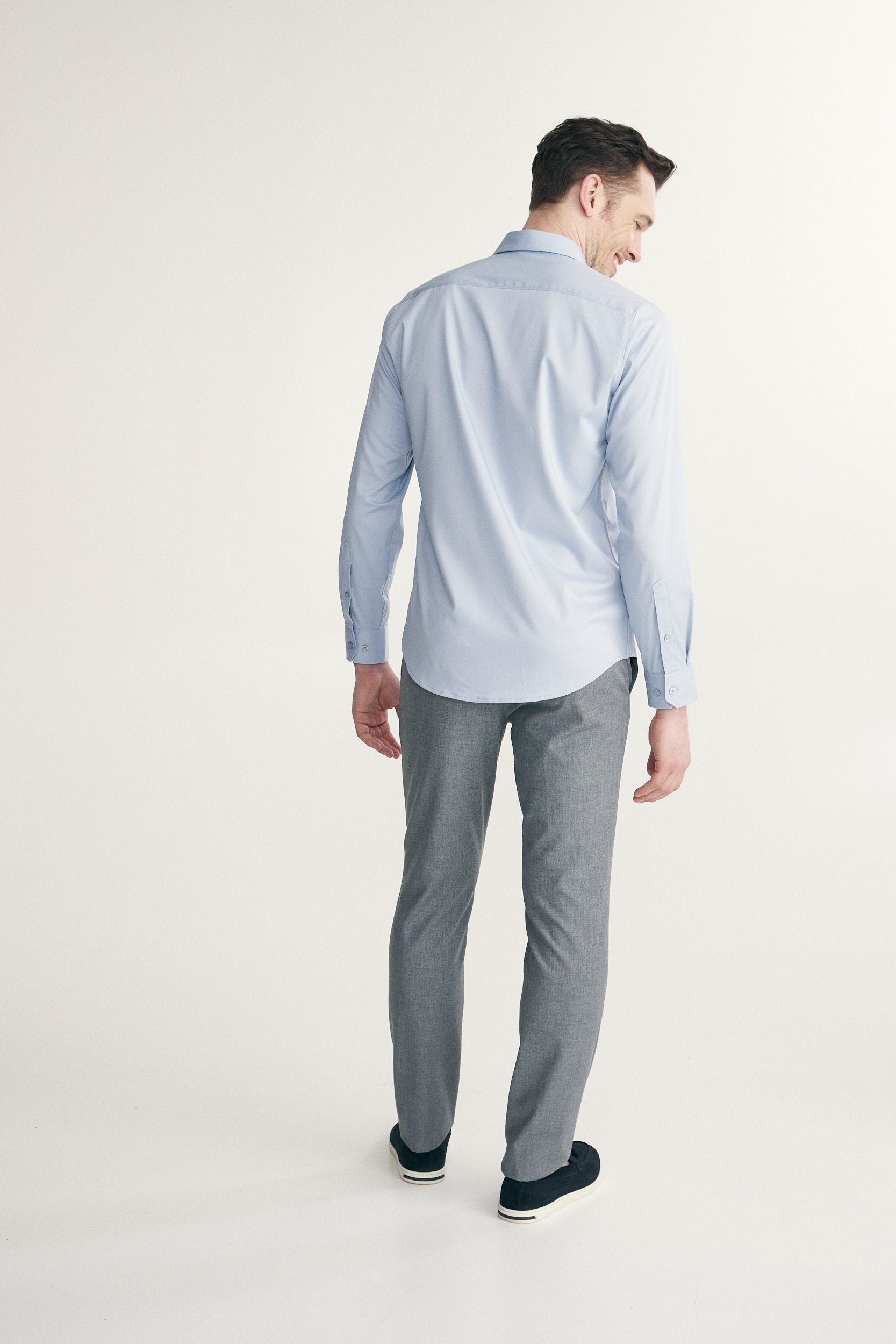 Chemise unie ajustée