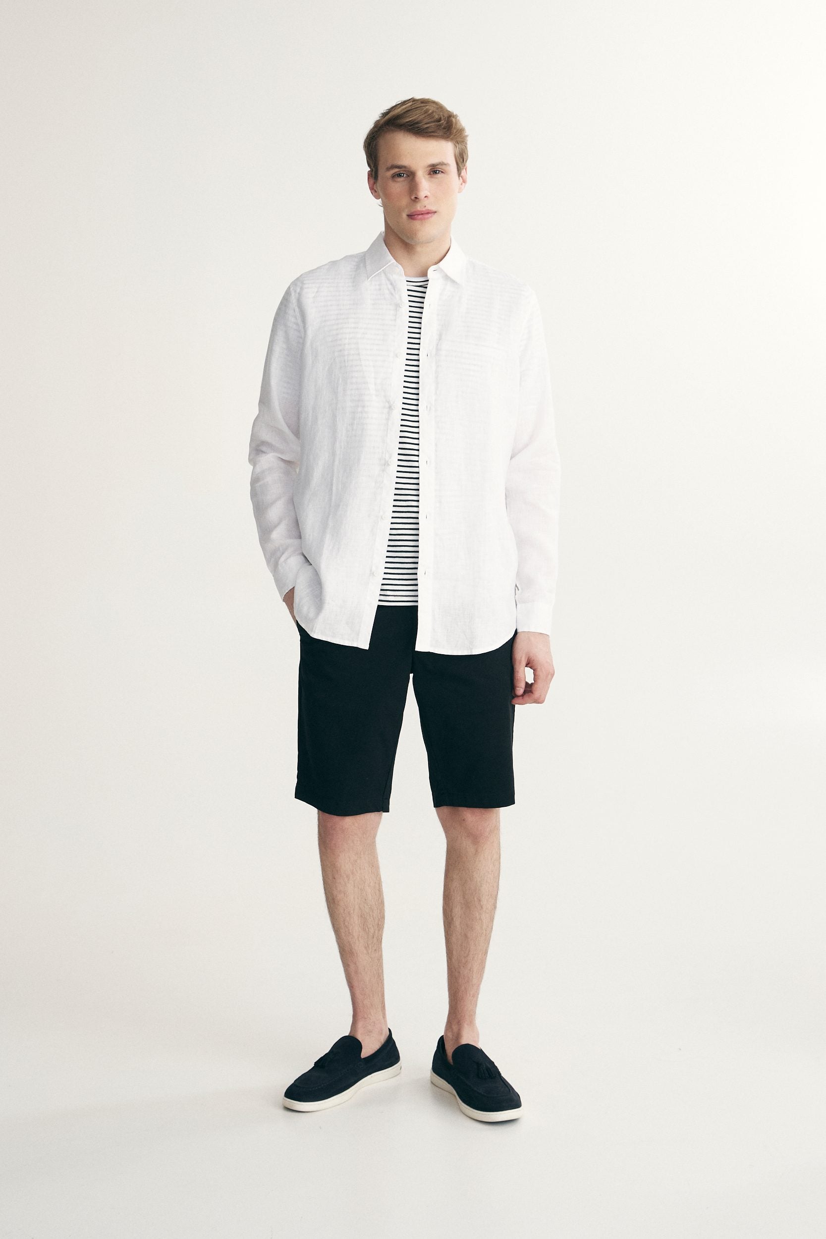 Semi-Fitted Linen shirt