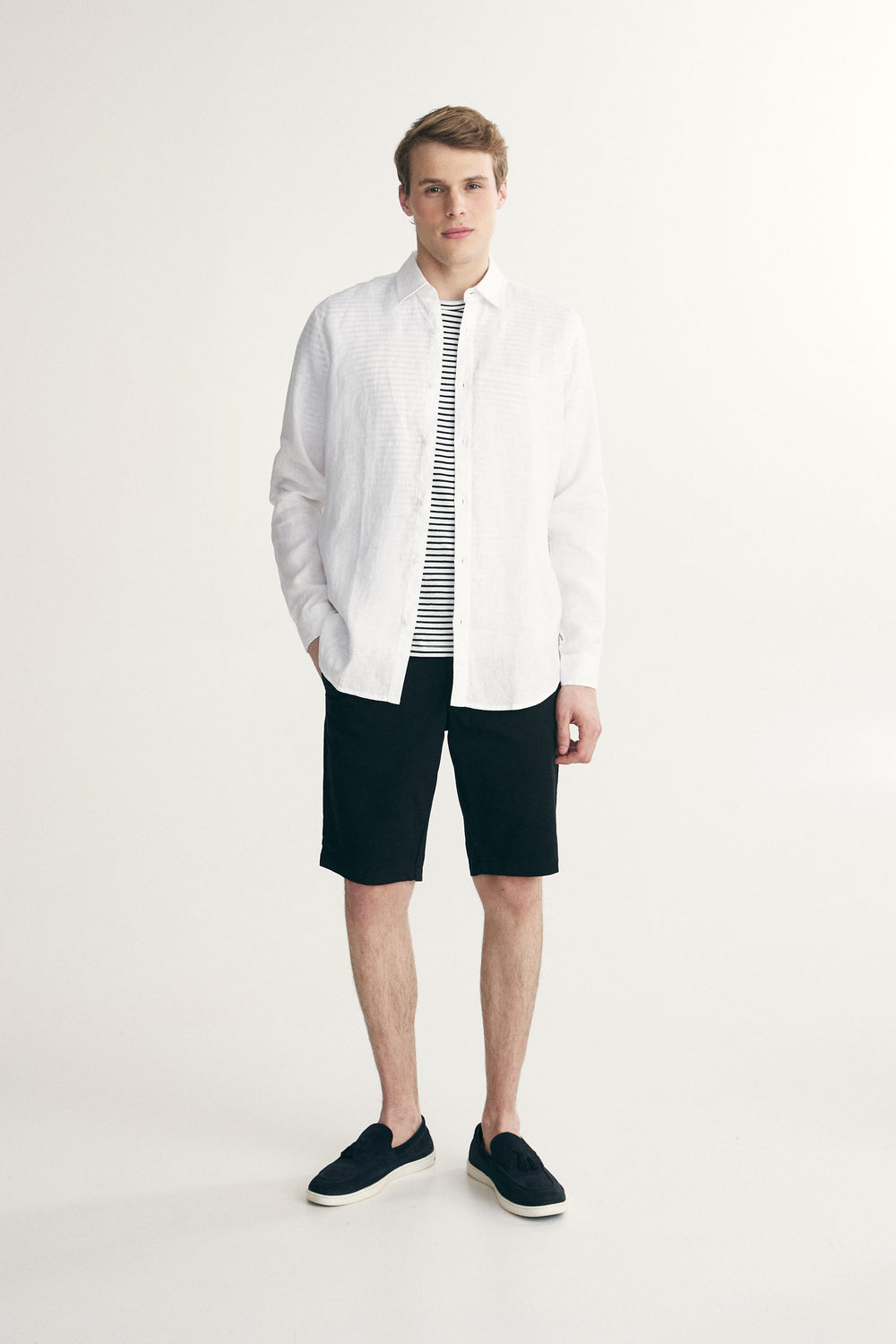 Semi-Fitted Linen shirt