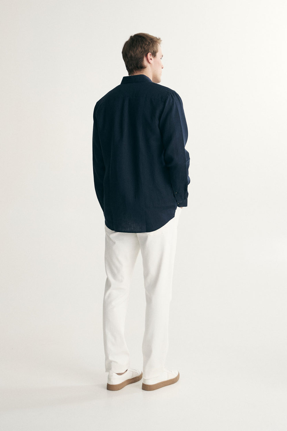 Semi-Fitted Linen shirt