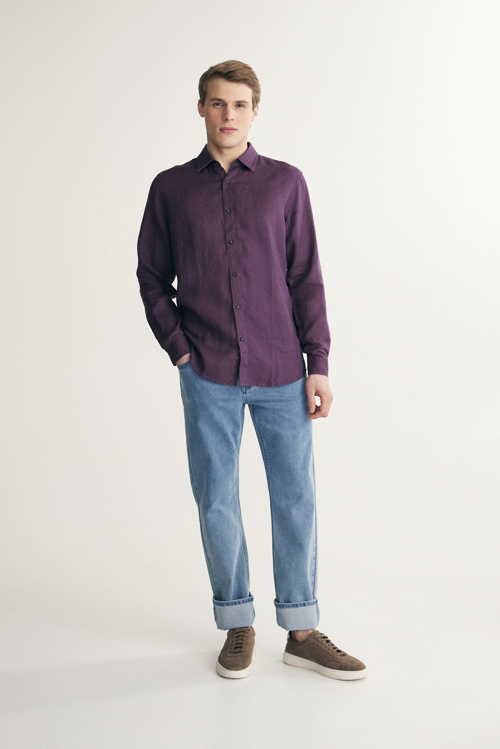 Semi-Fitted Linen shirt